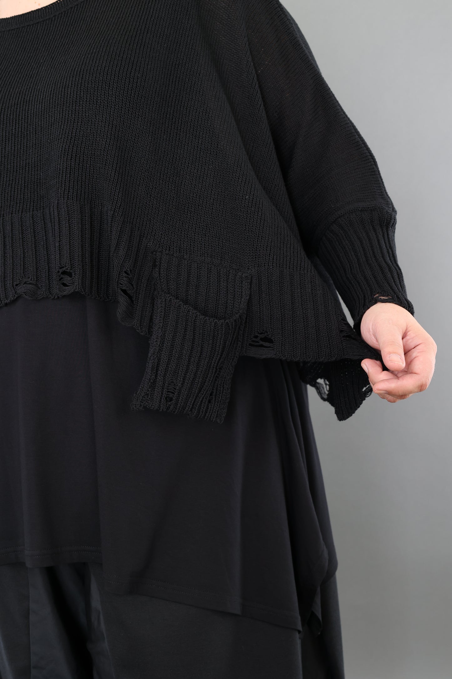 2520 "Bella" 100% Cotton - Distressed Overthrow