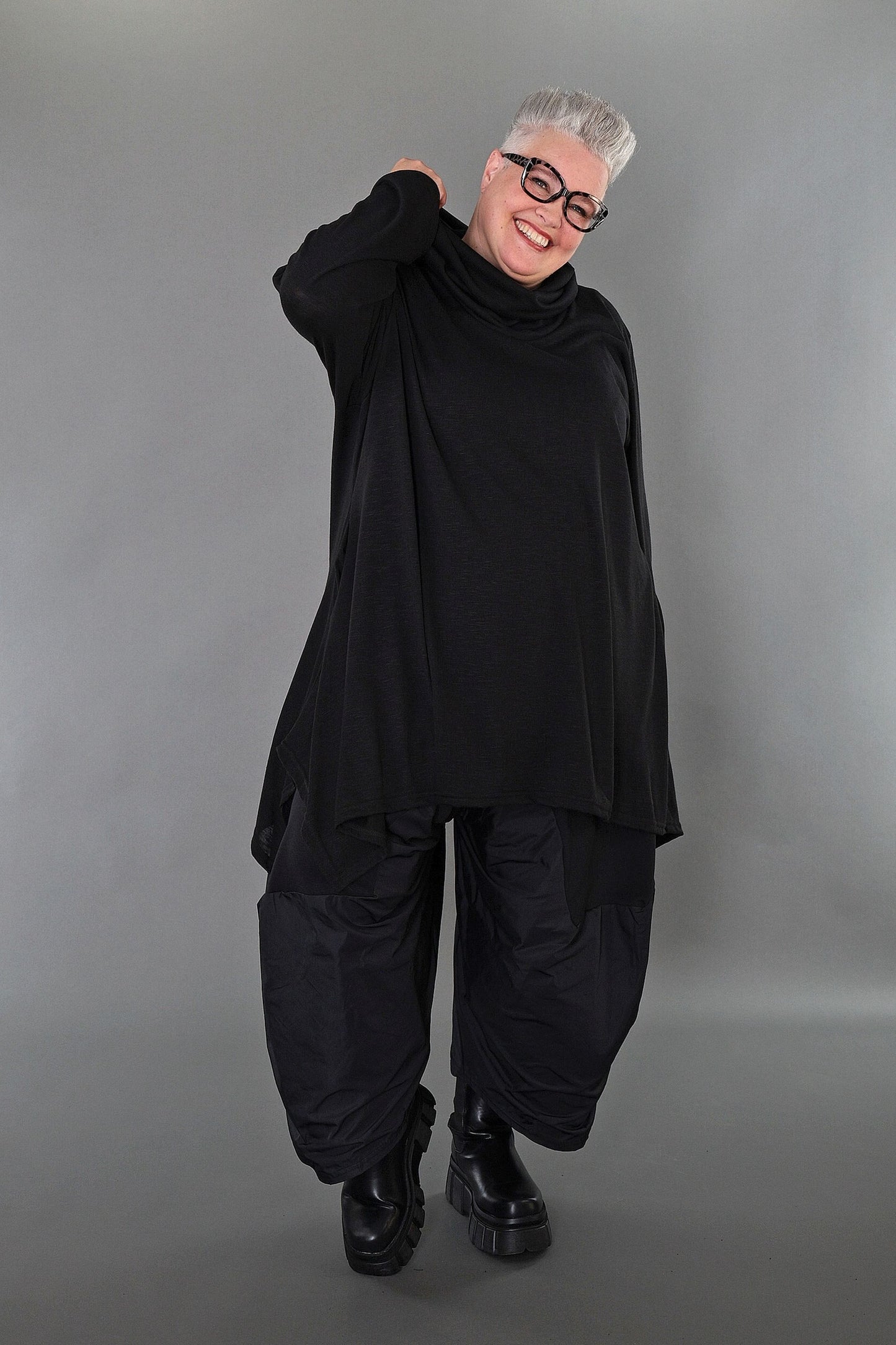 3371 "Celine" Turtleneck Jumper - Black