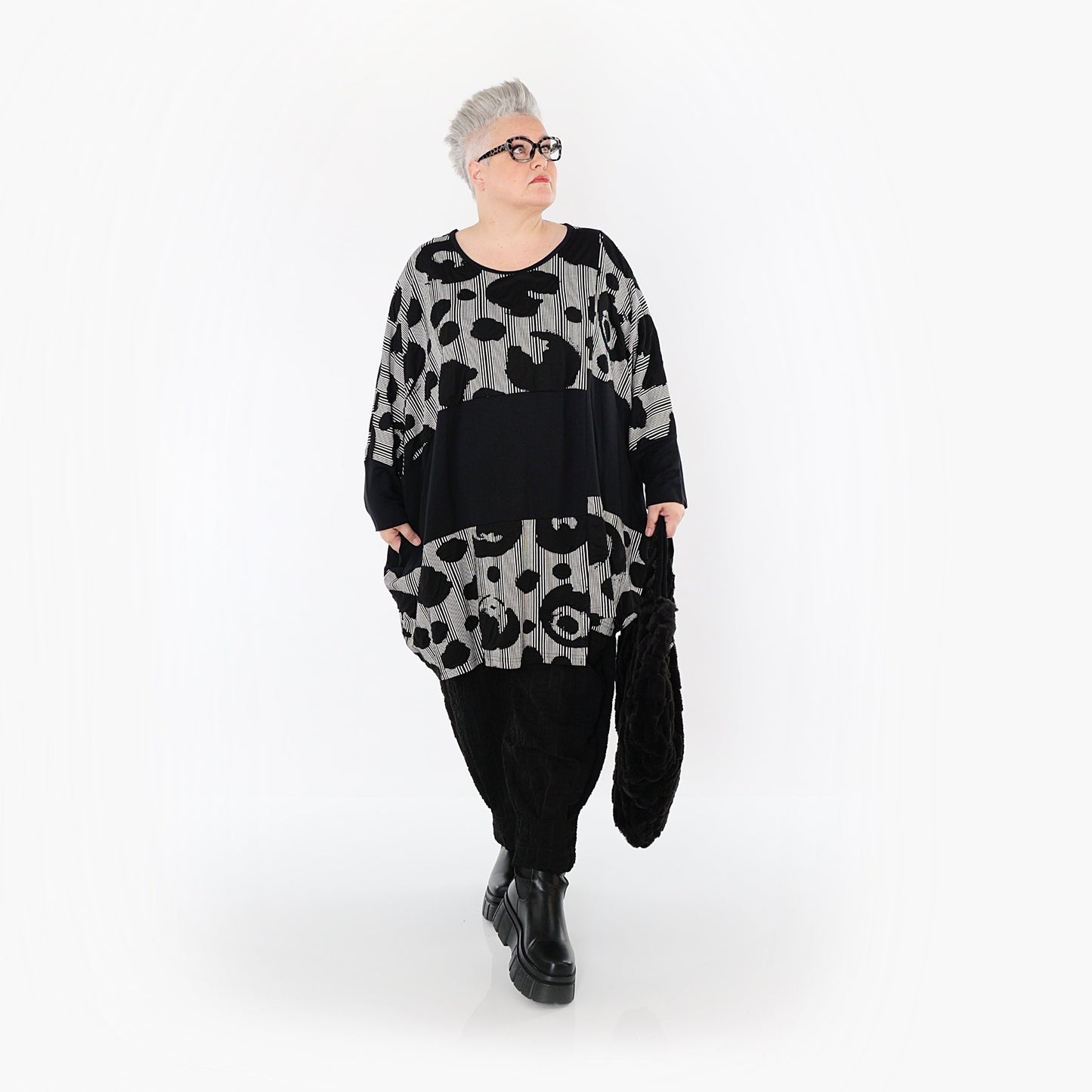 Akh 1013 7143 Shirt Black White 9