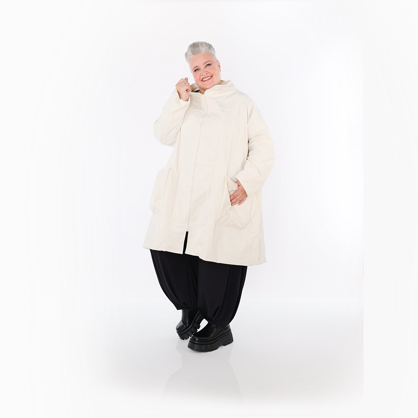 2276 "LoveEcho" Jacket - Off White