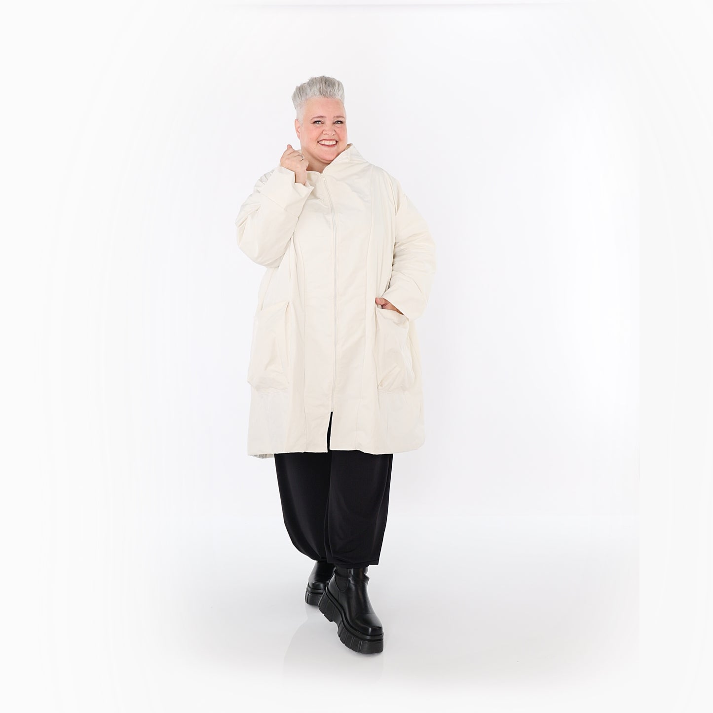 2276 "LoveEcho" Jacket - Off White