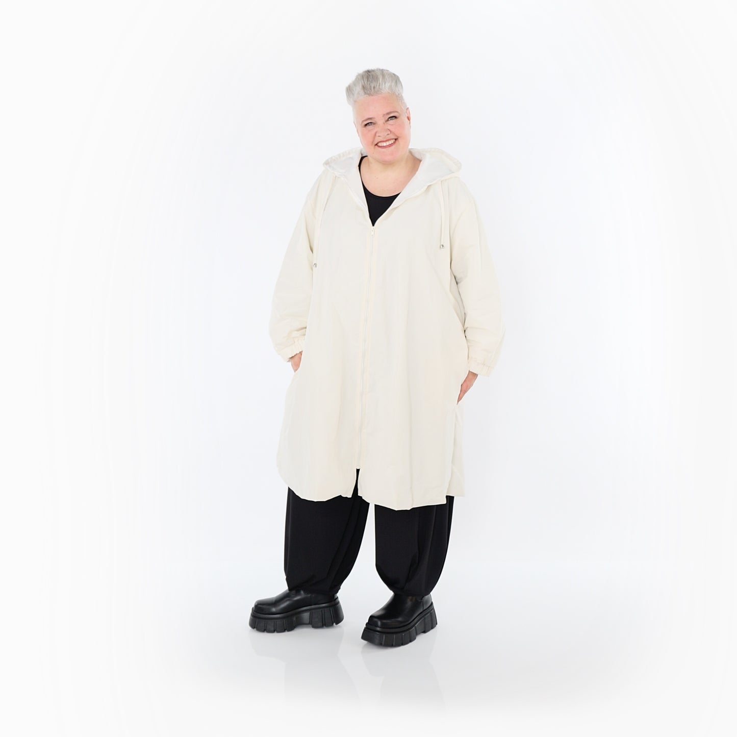 7102 "LoveEcho" Jacket - Off White