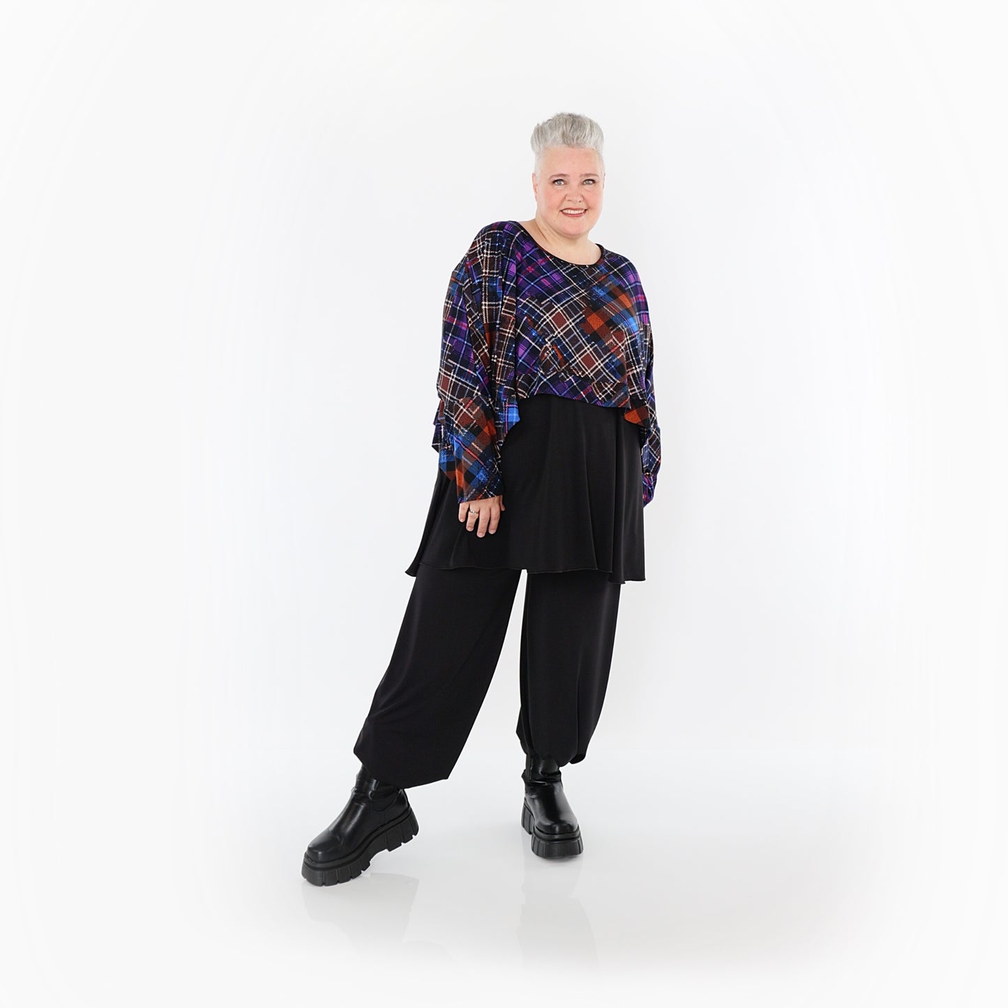 7011 "Caroline" Crop Top