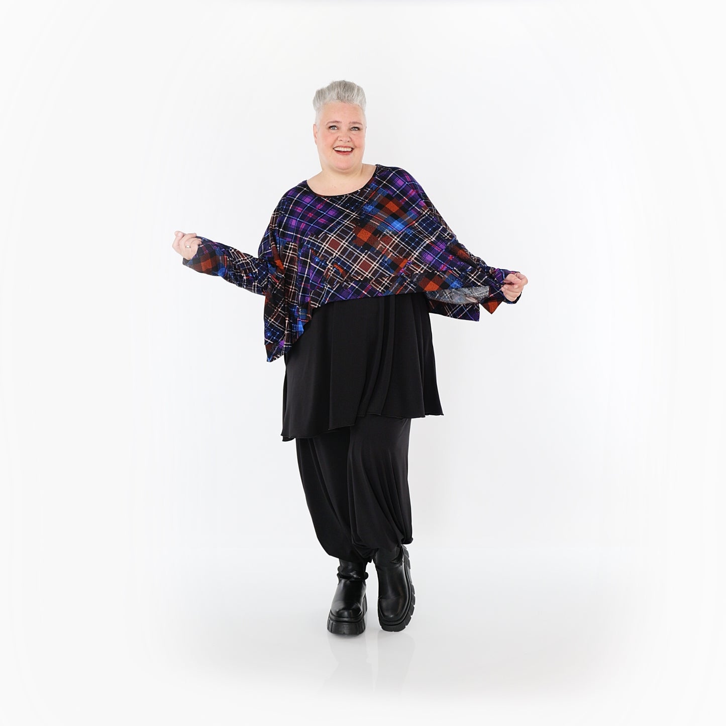 7011 "Caroline" Crop Top