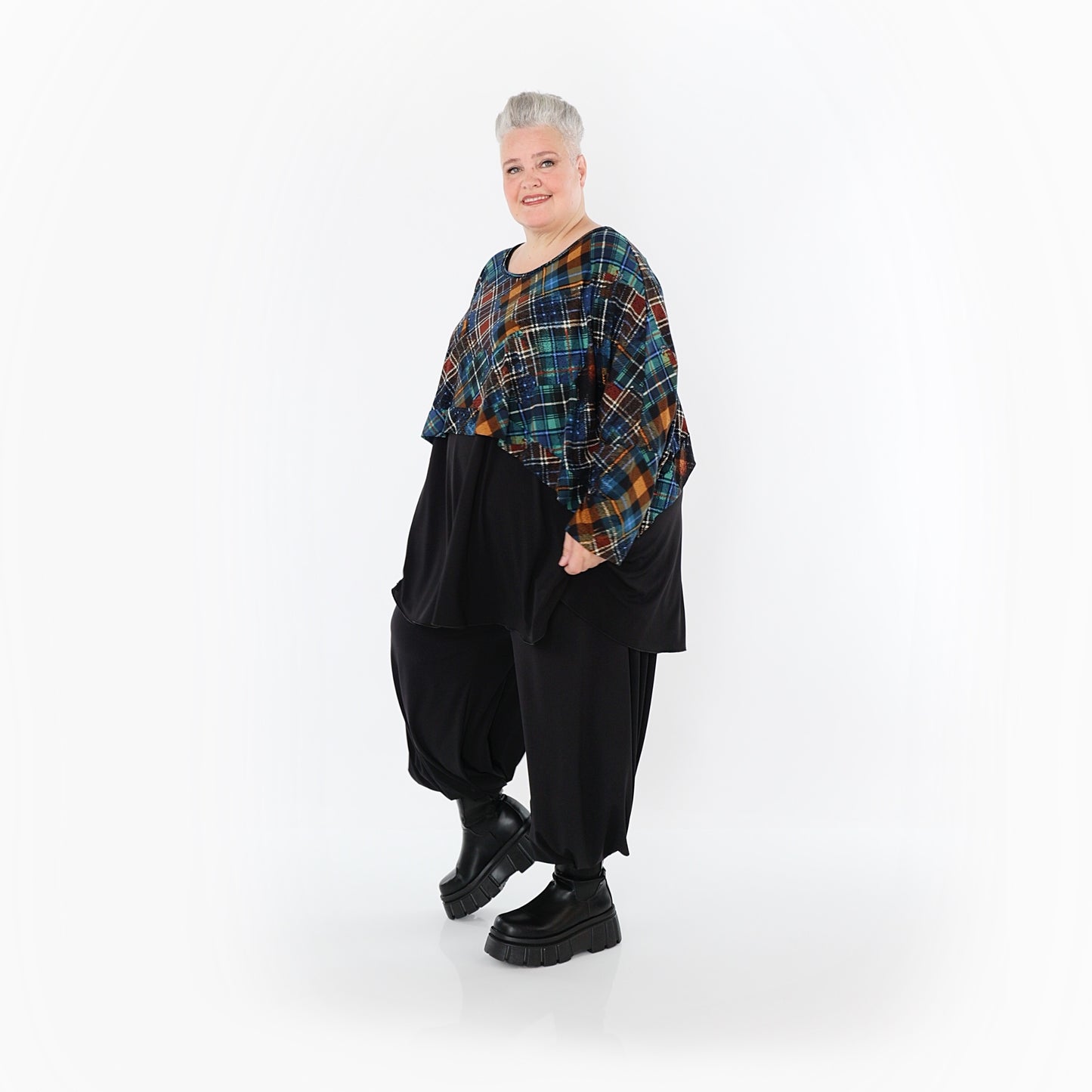 7011 "Caroline" Crop Top