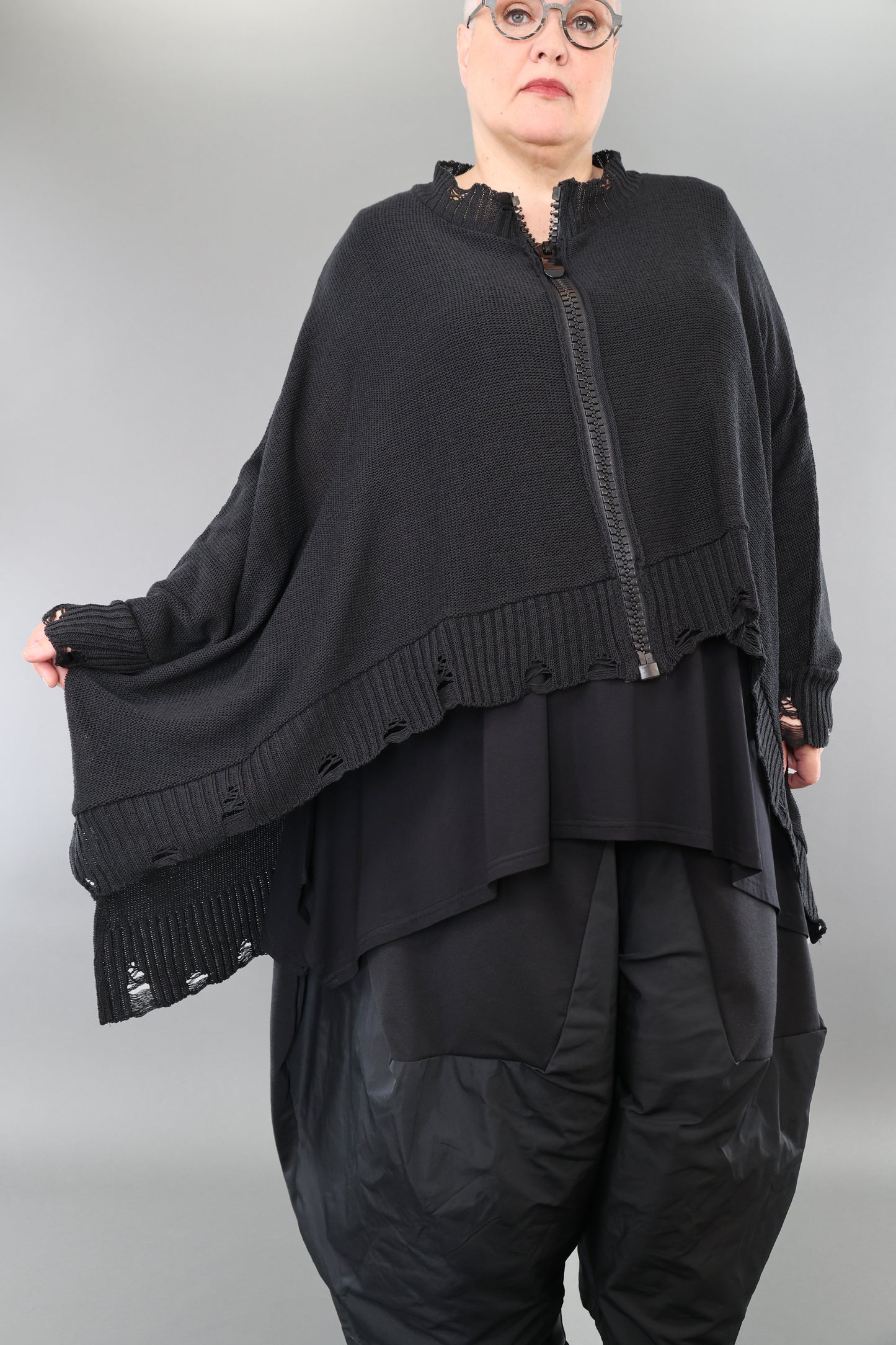 2519 "Bella" 100% Cotton - Drop Hem Big Zip Jacket