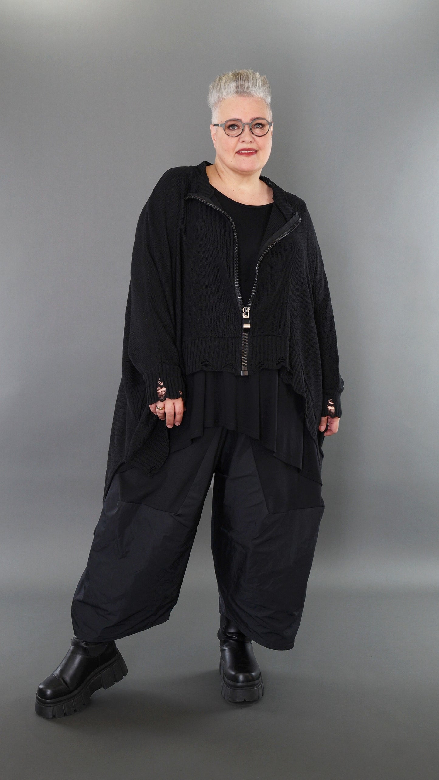 2519 "Bella" 100% Cotton - Drop Hem Big Zip Jacket