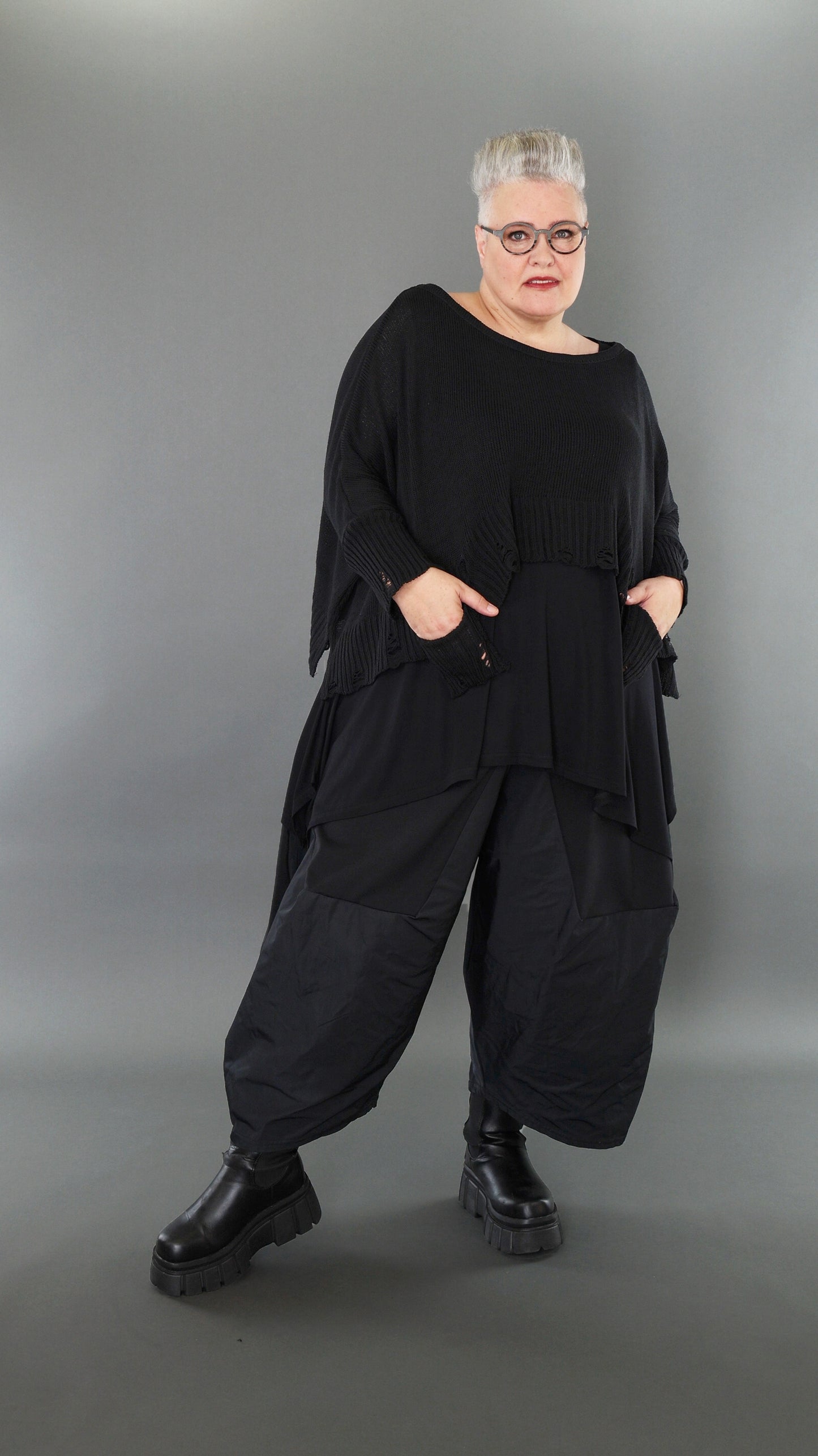 2520 "Bella" 100% Cotton - Distressed Overthrow