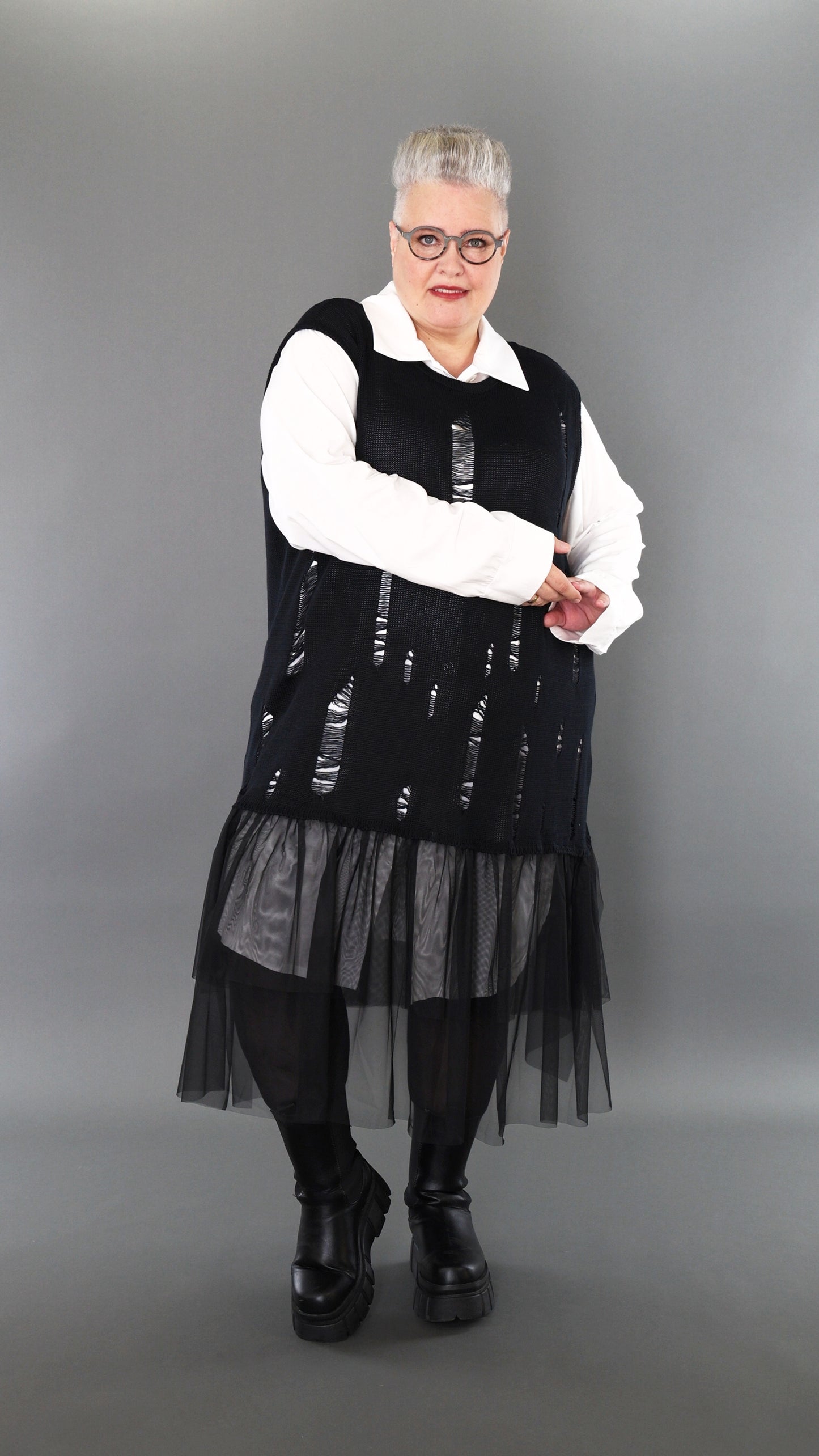 2524 "Bella" 100% Cotton - Distressed Sleeveless Dress