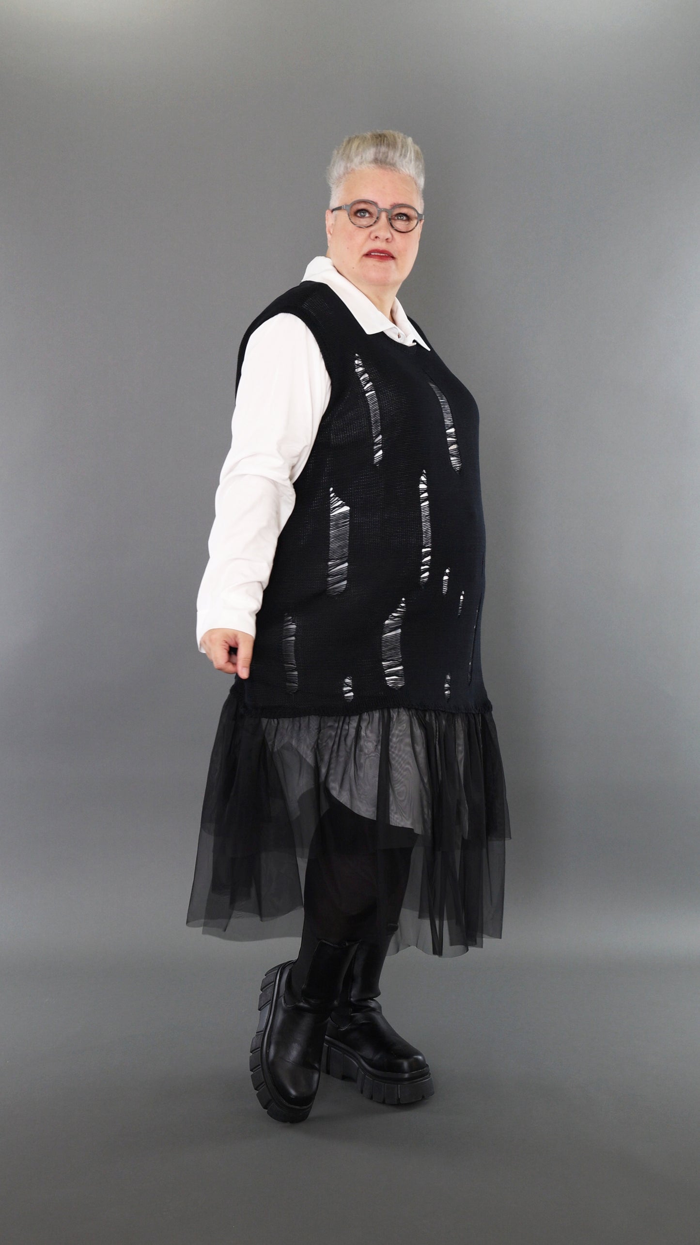 2524 "Bella" 100% Cotton - Distressed Sleeveless Dress