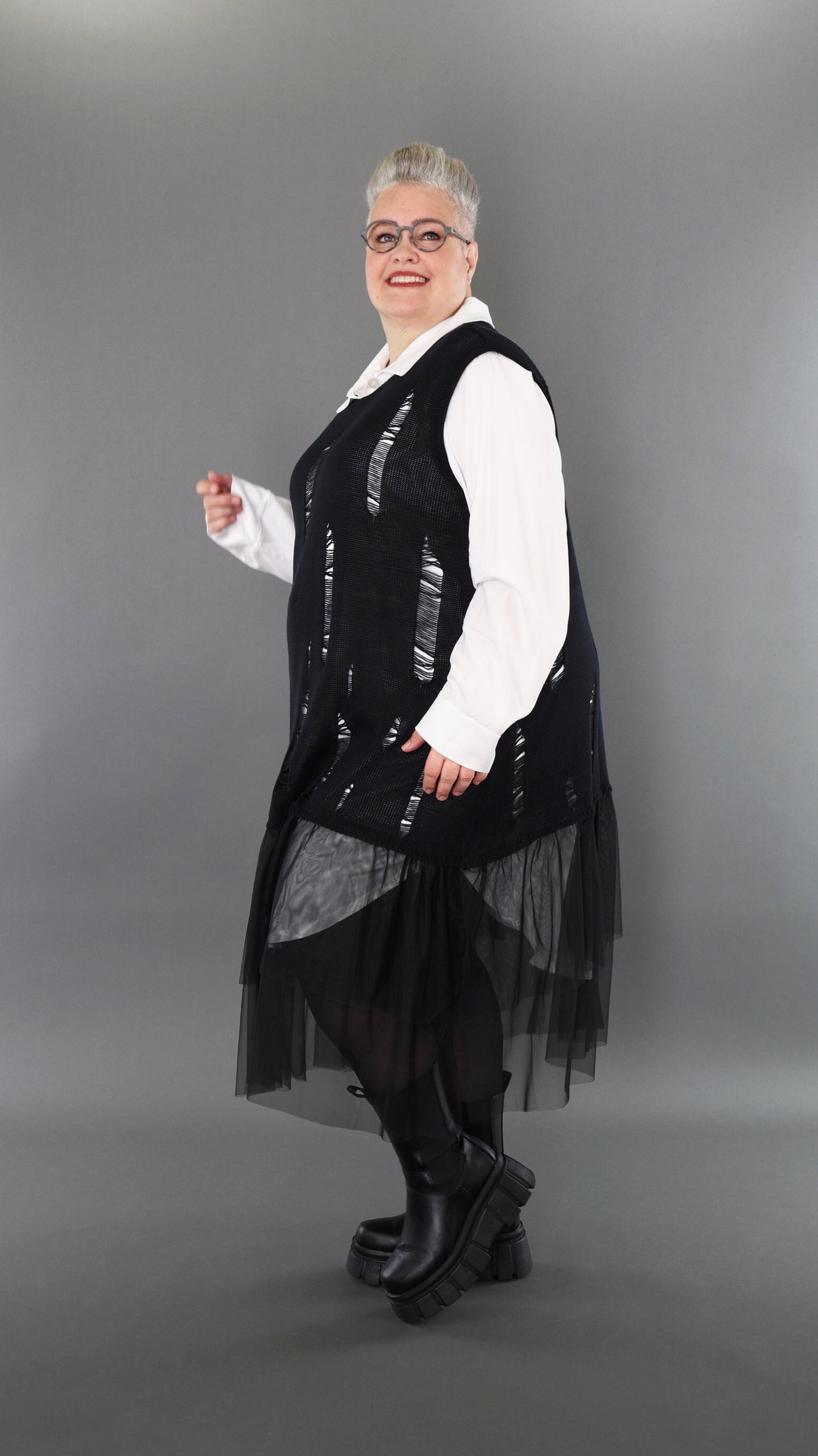 2524 "Bella" 100% Cotton - Distressed Sleeveless Dress