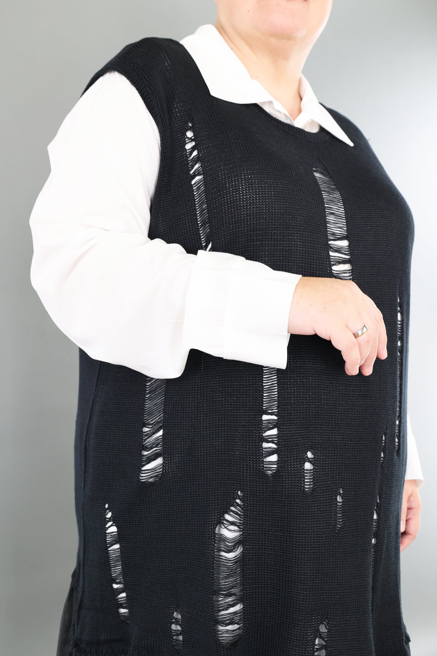 2524 "Bella" 100% Cotton - Distressed Sleeveless Dress