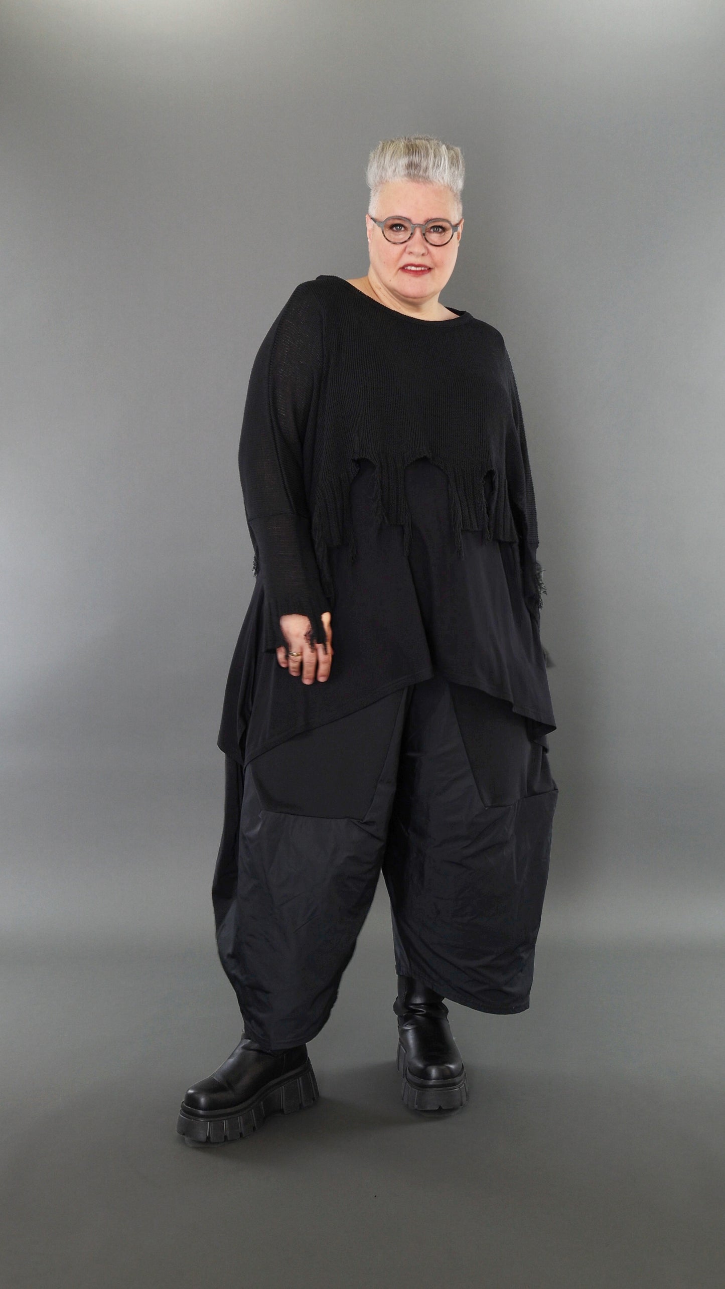 2528 "Bella" 100% Cotton - Distressed Cut-Off Overthrow