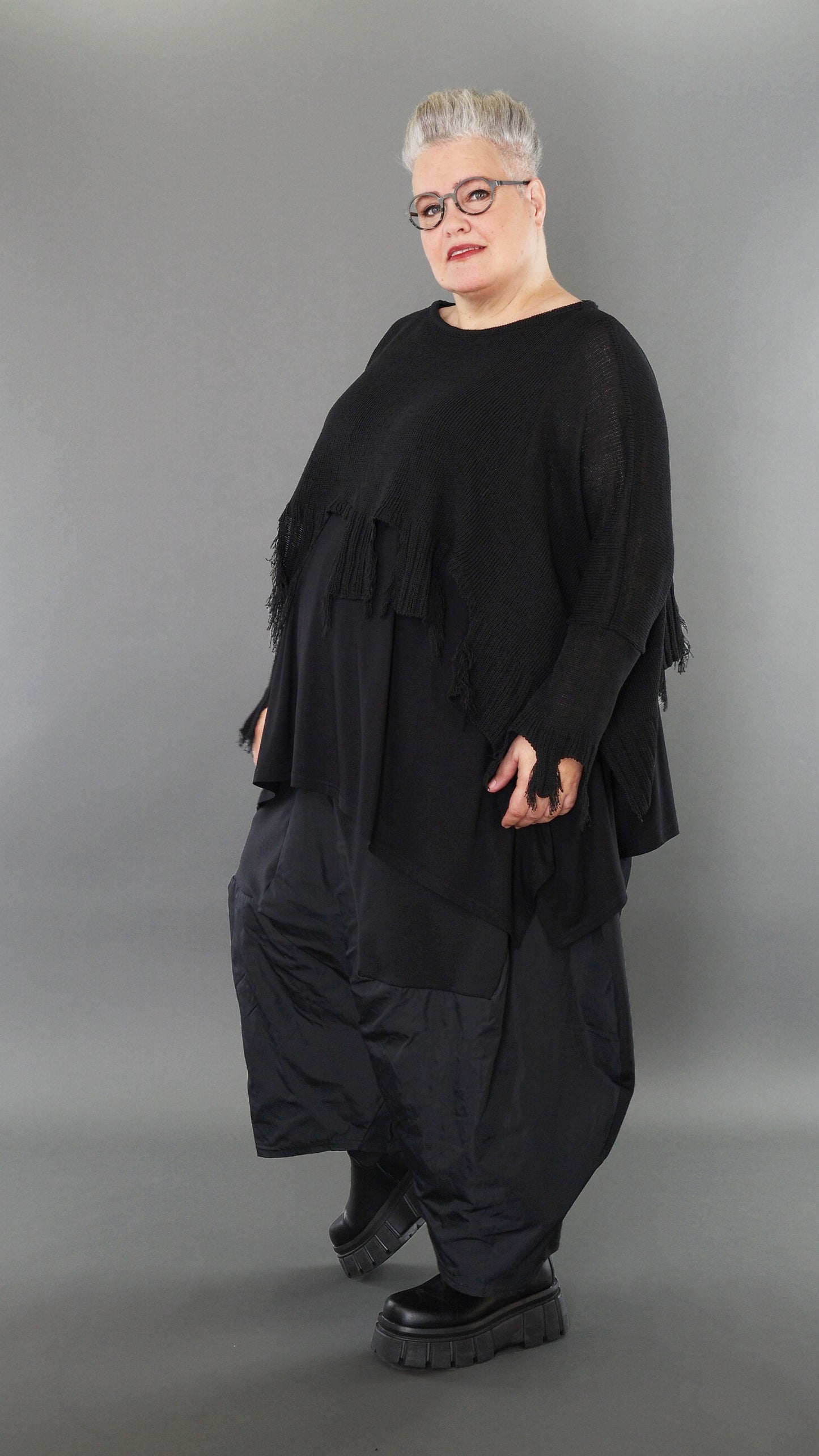 2528 "Bella" 100% Cotton - Distressed Cut-Off Overthrow