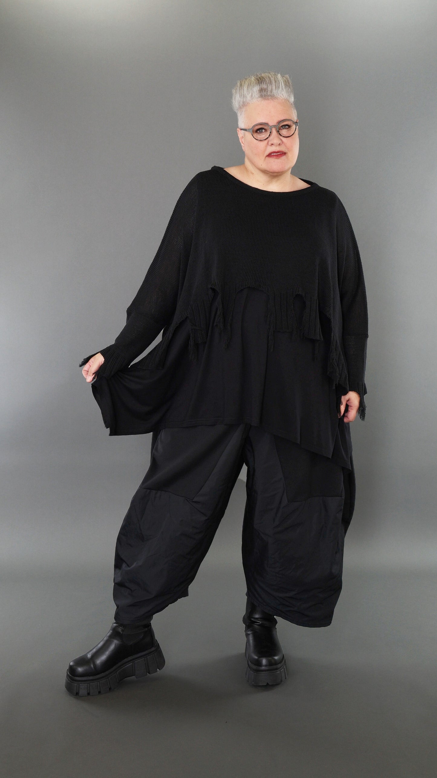 2528 "Bella" 100% Cotton - Distressed Cut-Off Overthrow