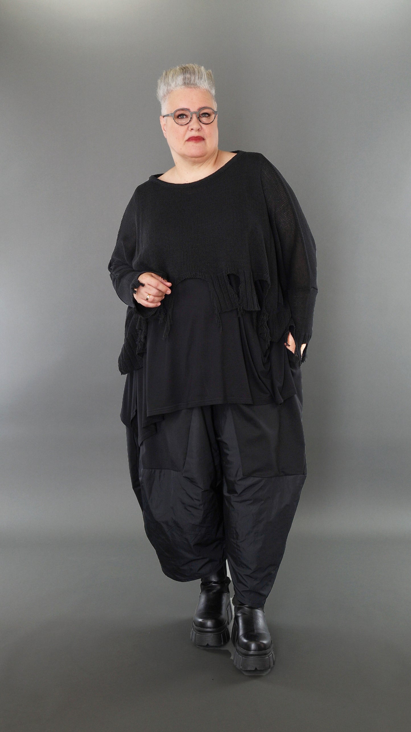 2528 "Bella" 100% Cotton - Distressed Cut-Off Overthrow