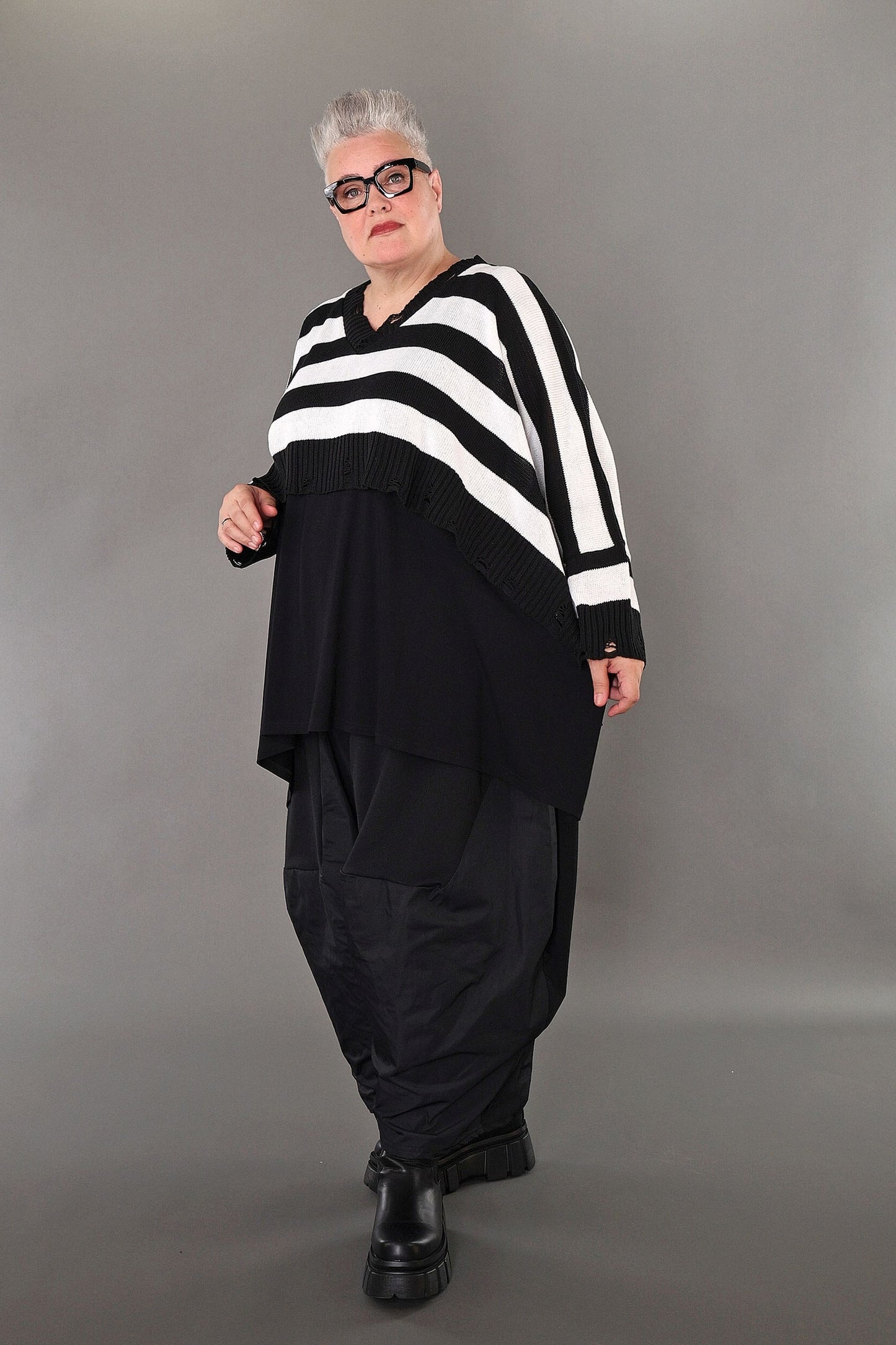 2537 "Nuvella" 110% Cotton Knitted Jumper - White