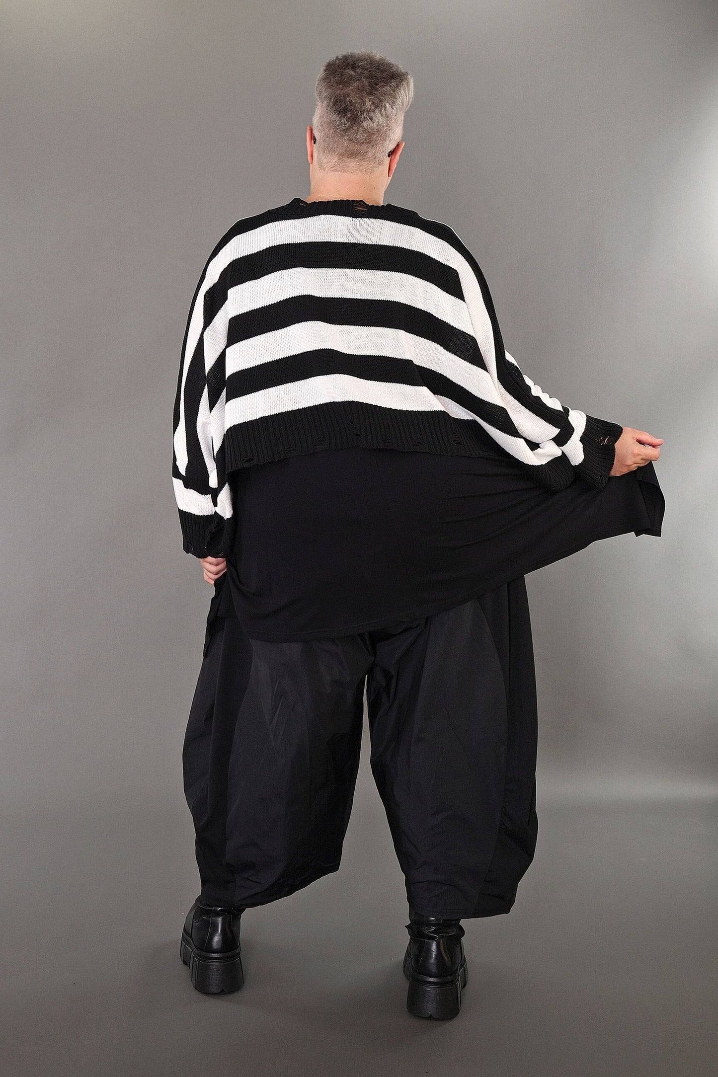 2537 "Nuvella" 110% Cotton Knitted Jumper - White