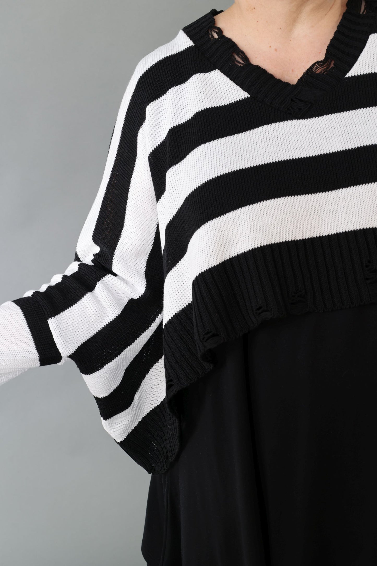 2537 "Nuvella" 110% Cotton Knitted Jumper - White