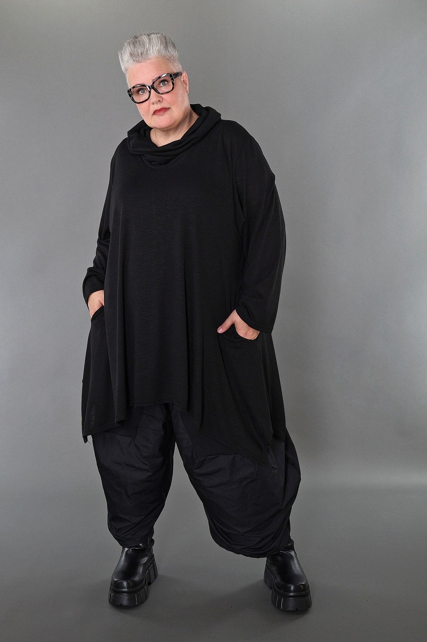 3371 "Celine" Turtleneck Jumper - Black