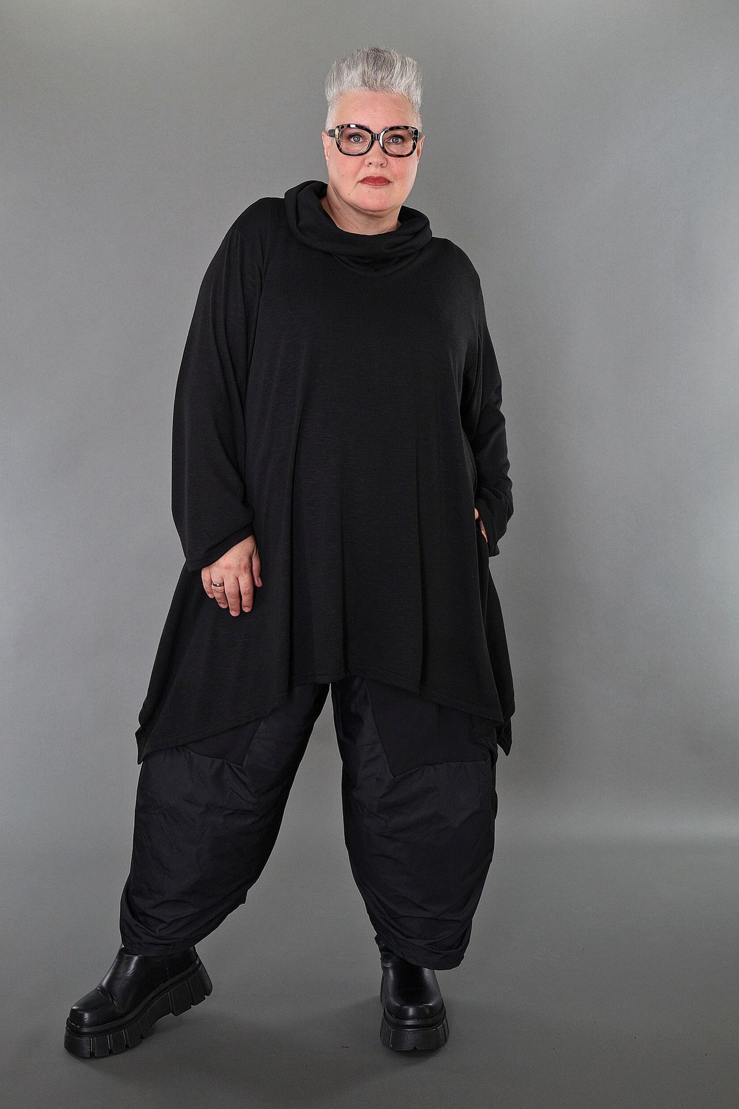 3371 "Celine" Turtleneck Jumper - Black