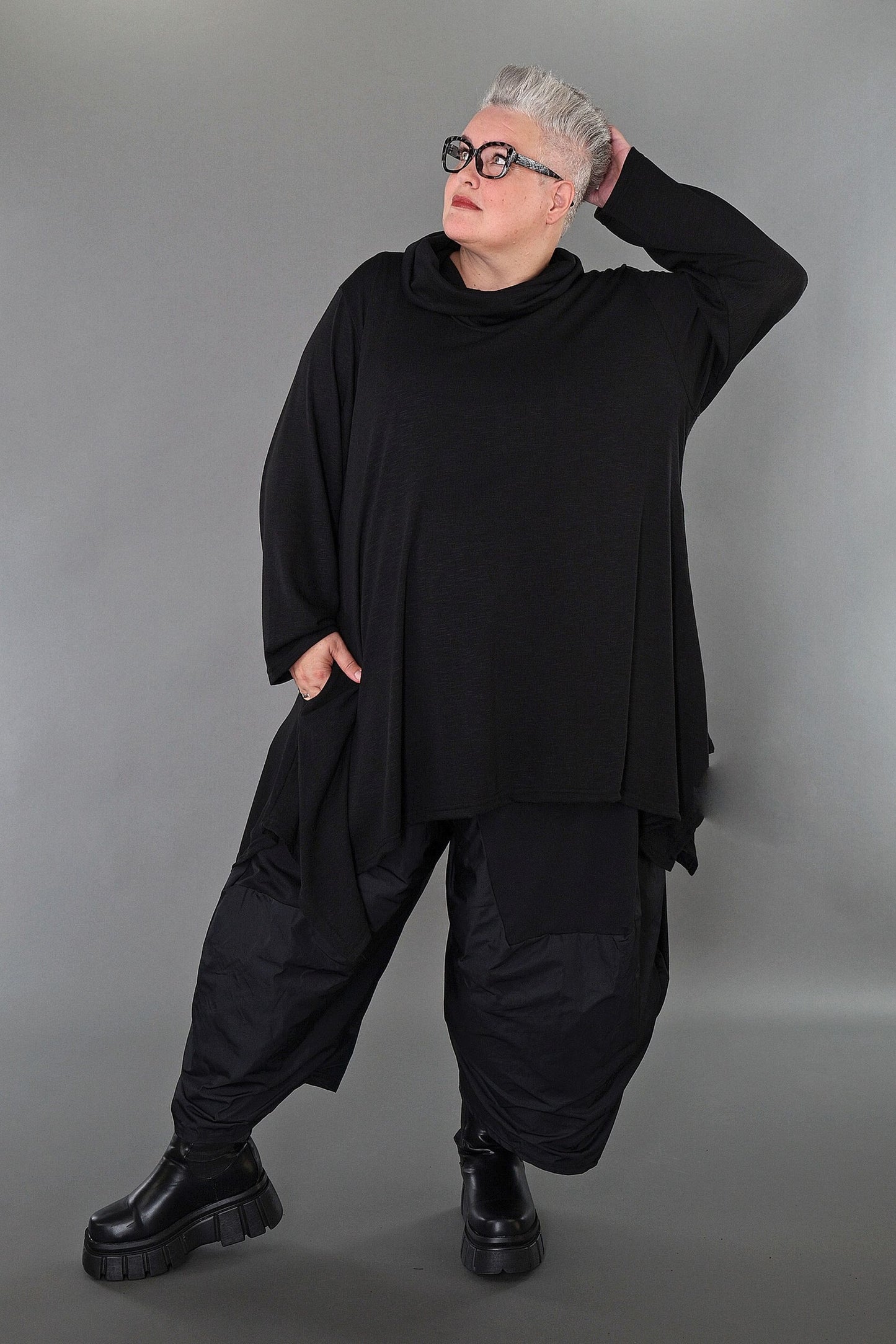 3371 "Celine" Turtleneck Jumper - Black