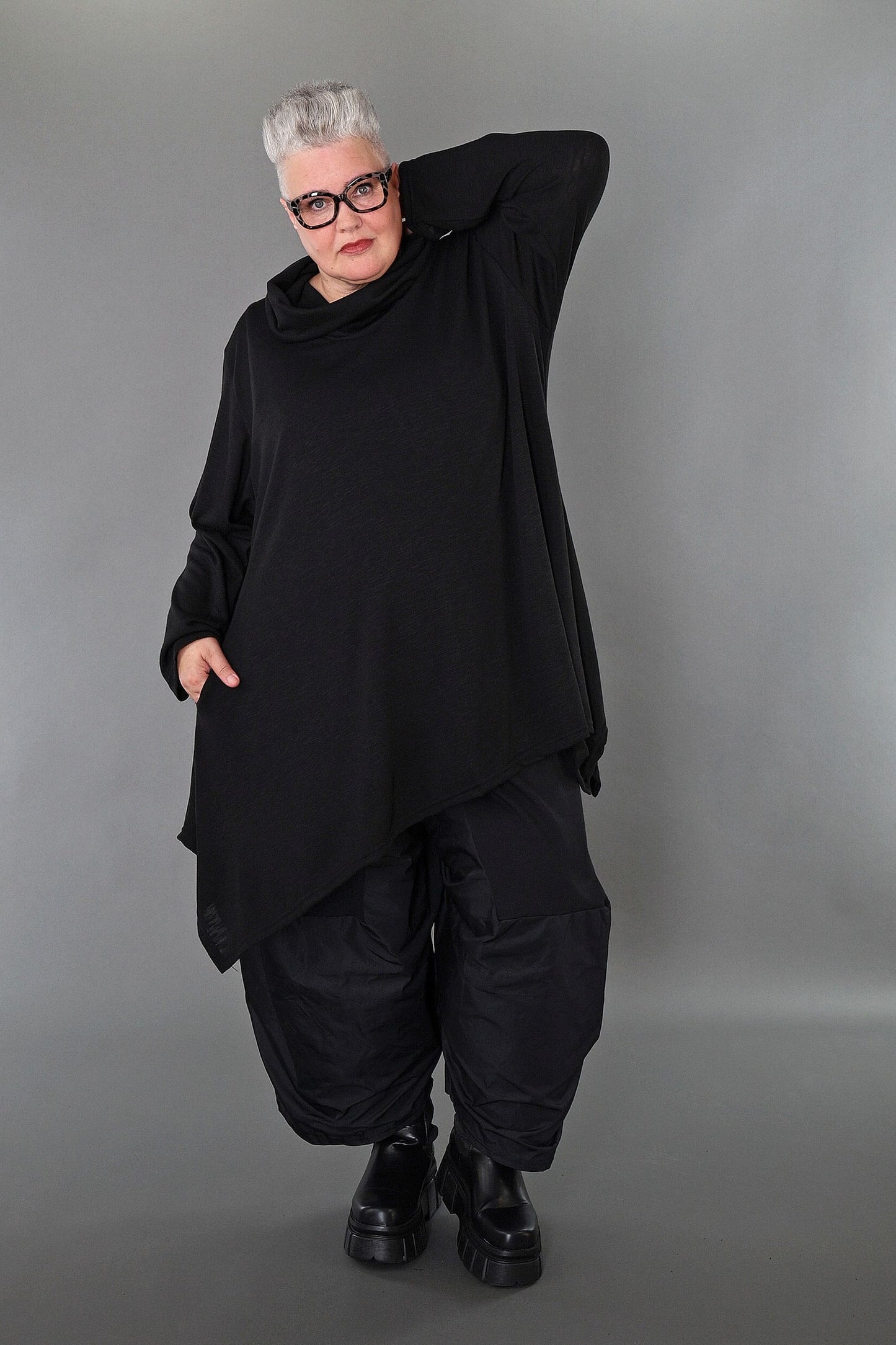 3371 "Celine" Turtleneck Jumper - Black