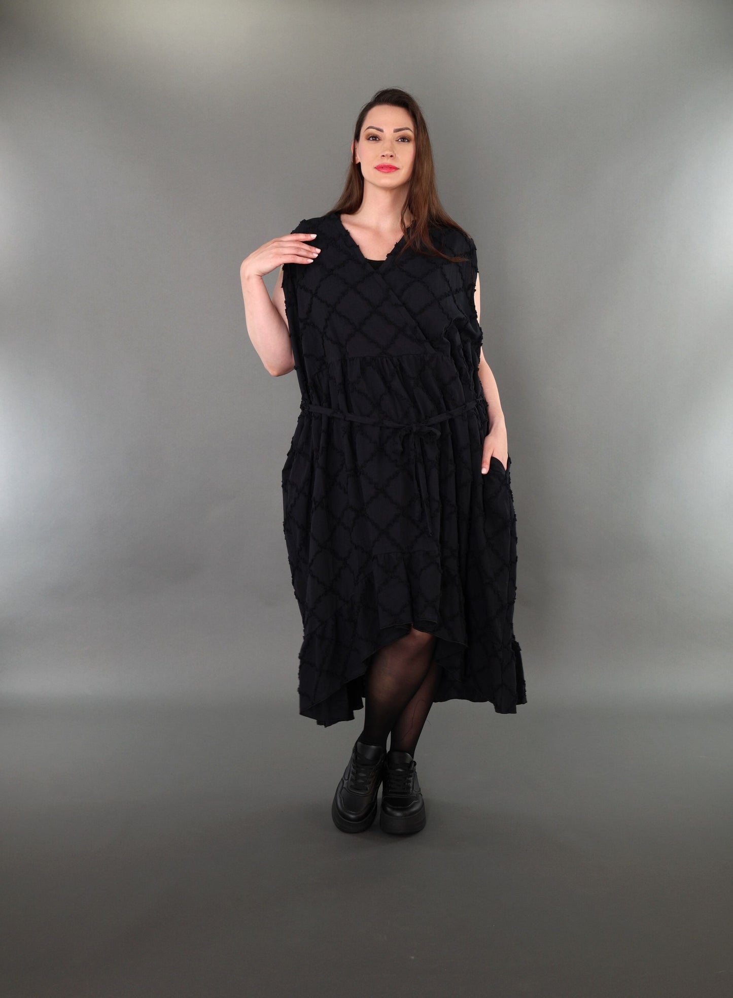 7115 "Brezza" A-Shape Sleeveless Dress