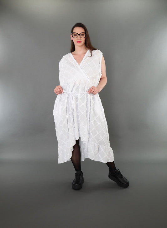 7115 "Brezza" A-Shape Sleeveless Dress