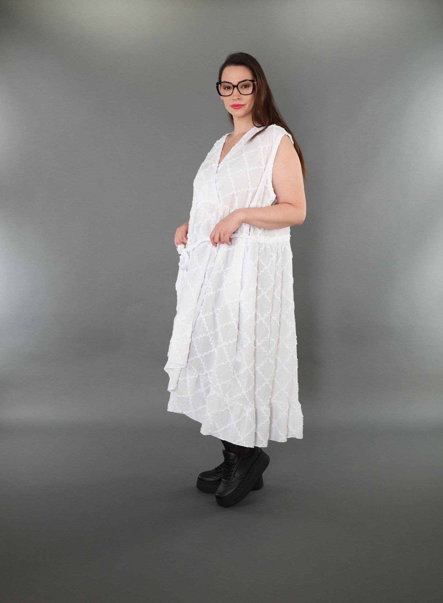 7115 "Brezza" A-Shape Sleeveless Dress