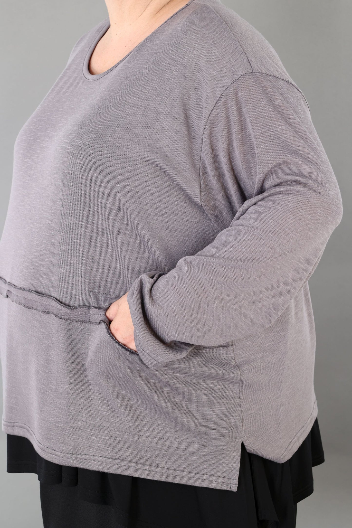 7130 "Celine" Top - Grey