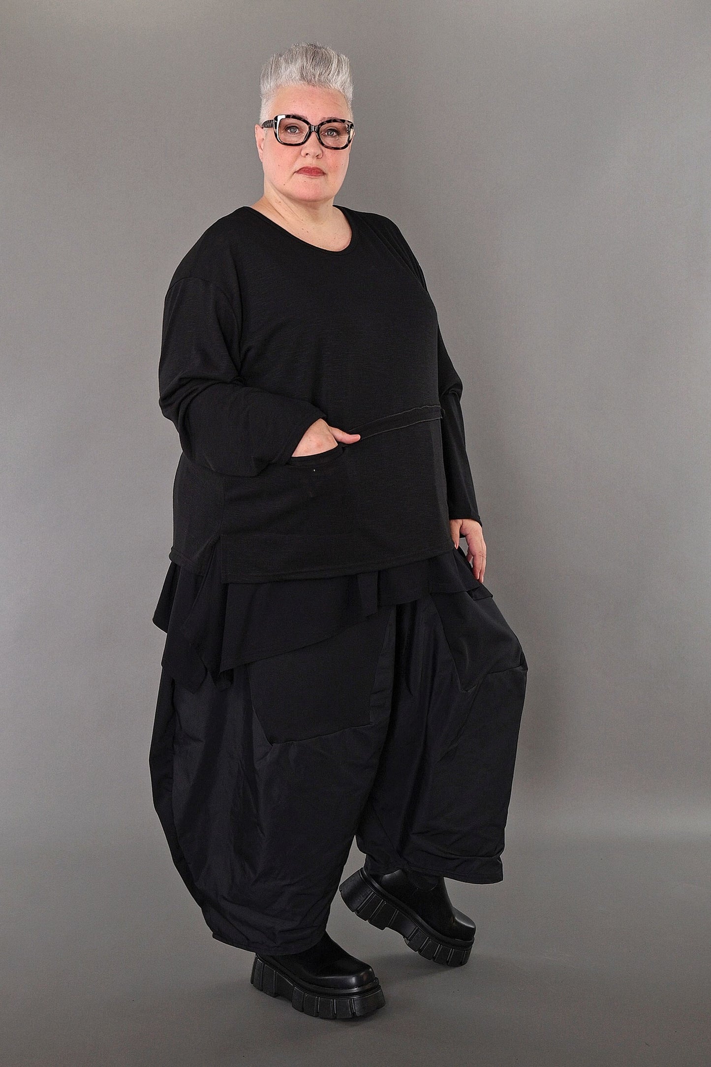 7130 "Celine" Top - Black