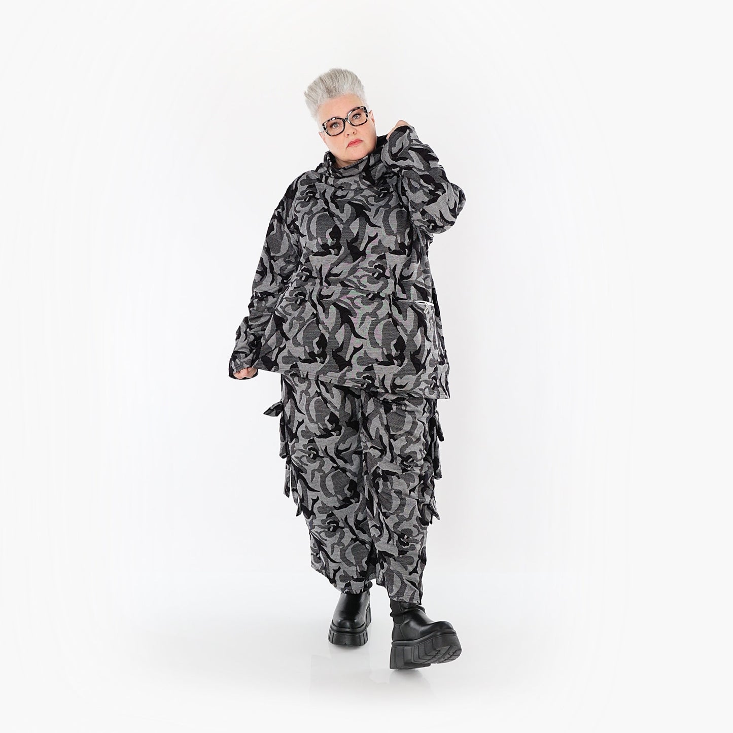 Akh 1012 7125 Trousers Grey Black 2