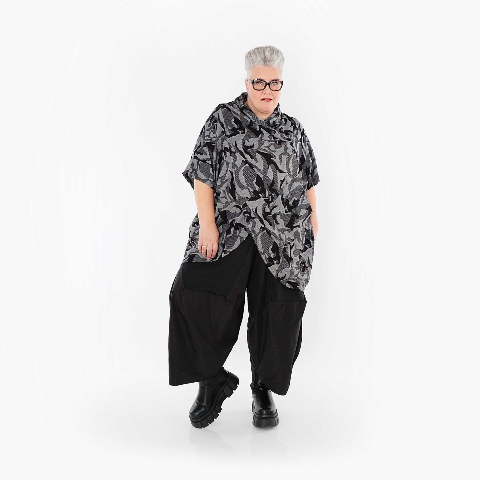 Akh 1012 7141 Overthow Grey Black 9