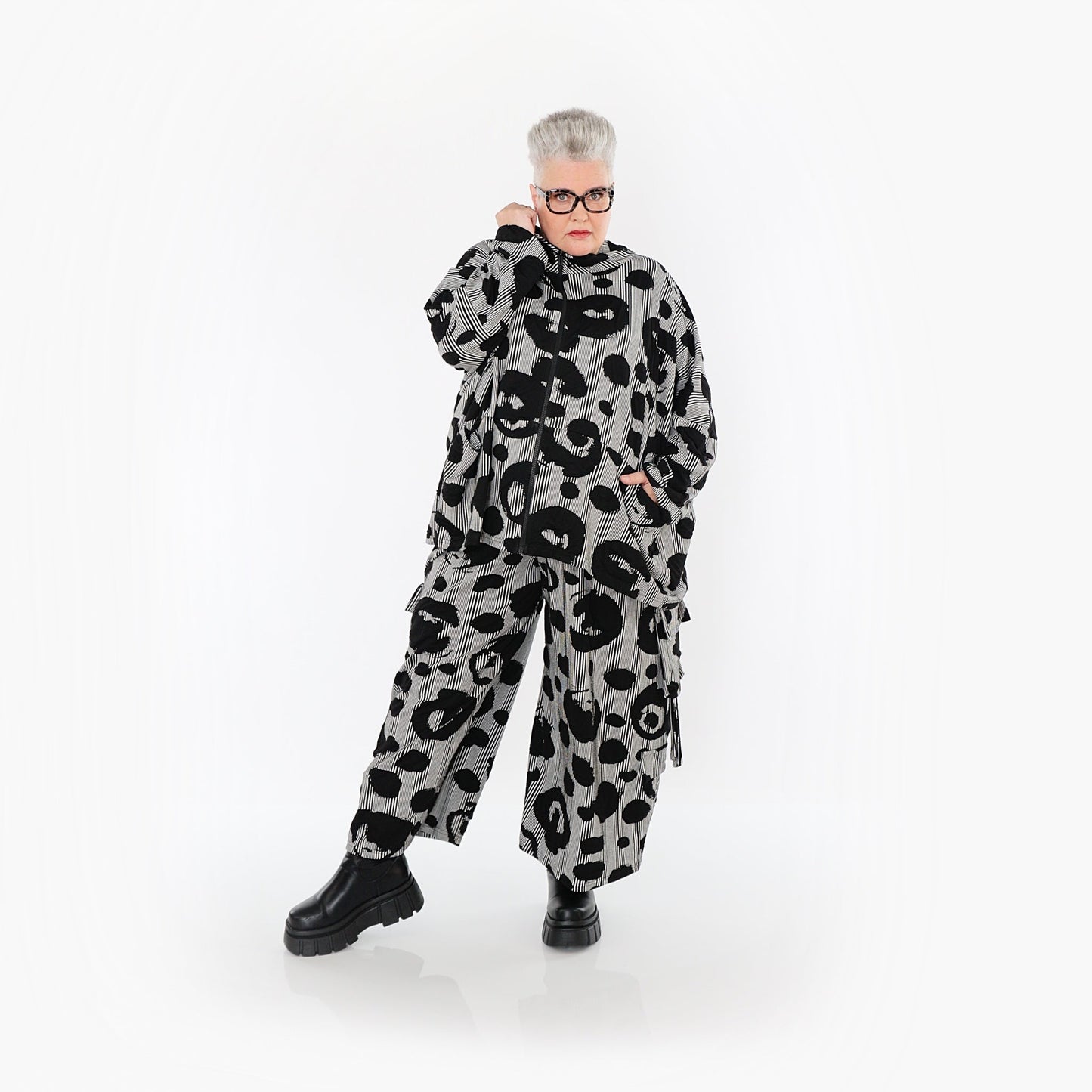 Akh 1013 7104 Jacket Black White 13