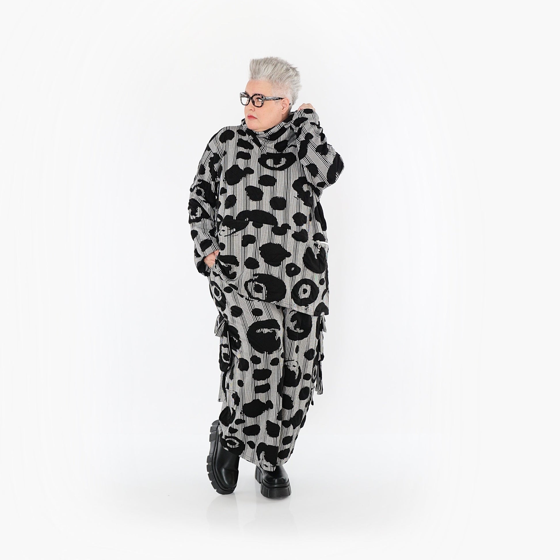 Akh 1013 7142 Shirt Black White 10