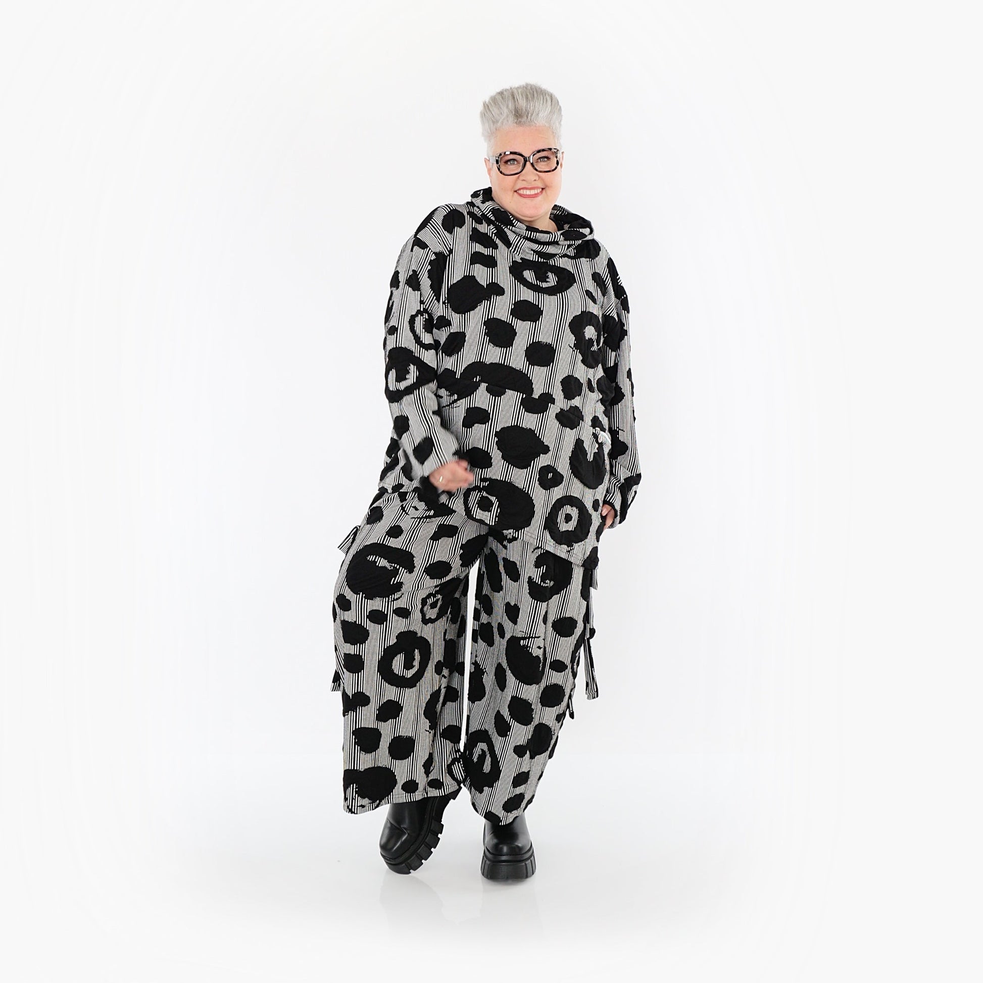 Akh 1013 7142 Shirt Black White 3