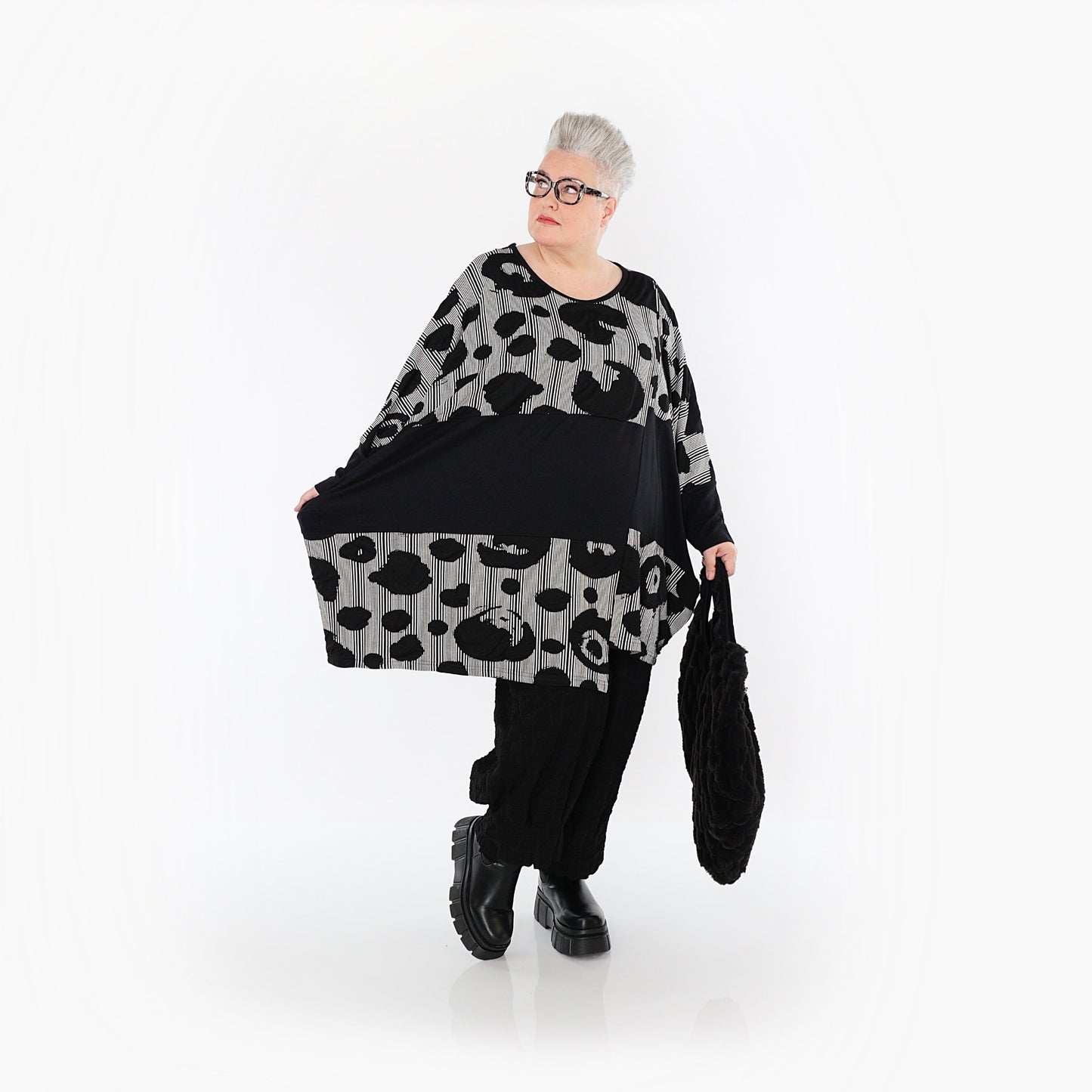 Akh 1013 7143 Shirt Black White 11