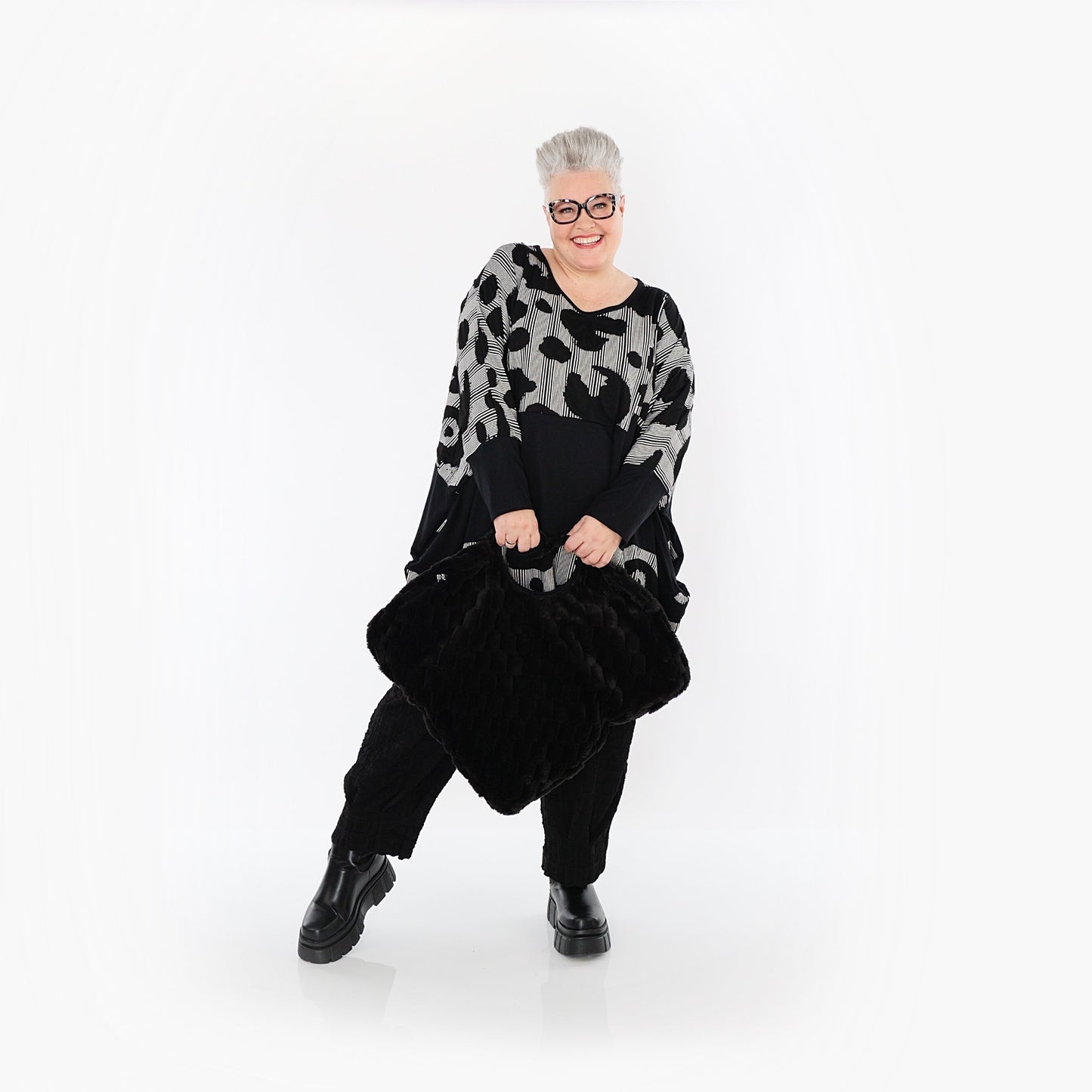 Akh 1013 7143 Shirt Black White 3