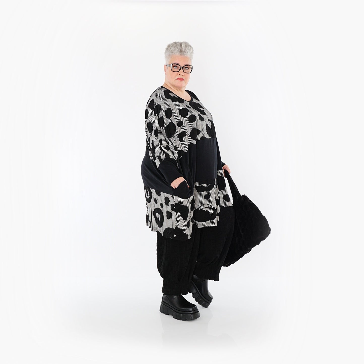 Akh 1013 7143 Shirt Black White 6