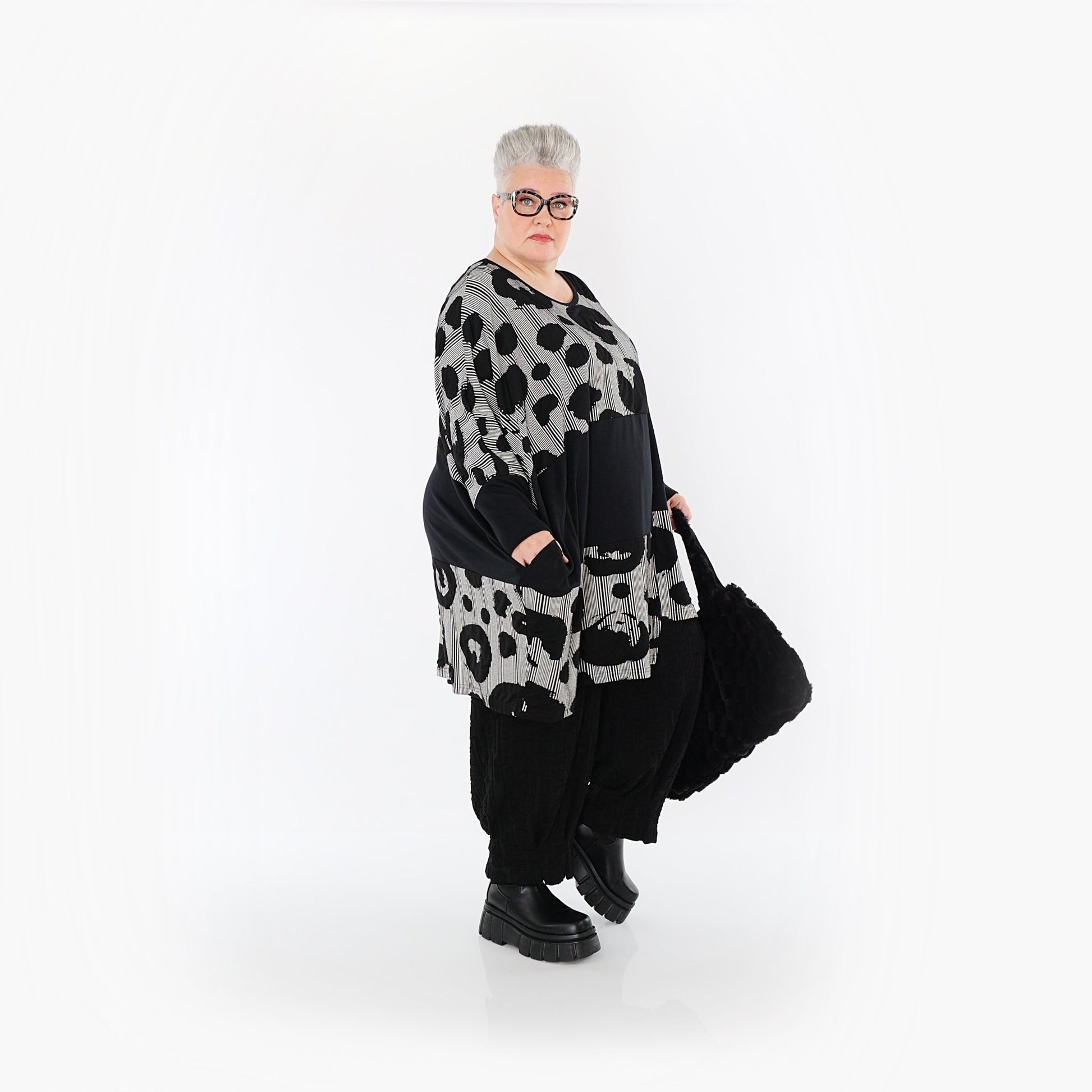 Akh 1013 7143 Shirt Black White 6