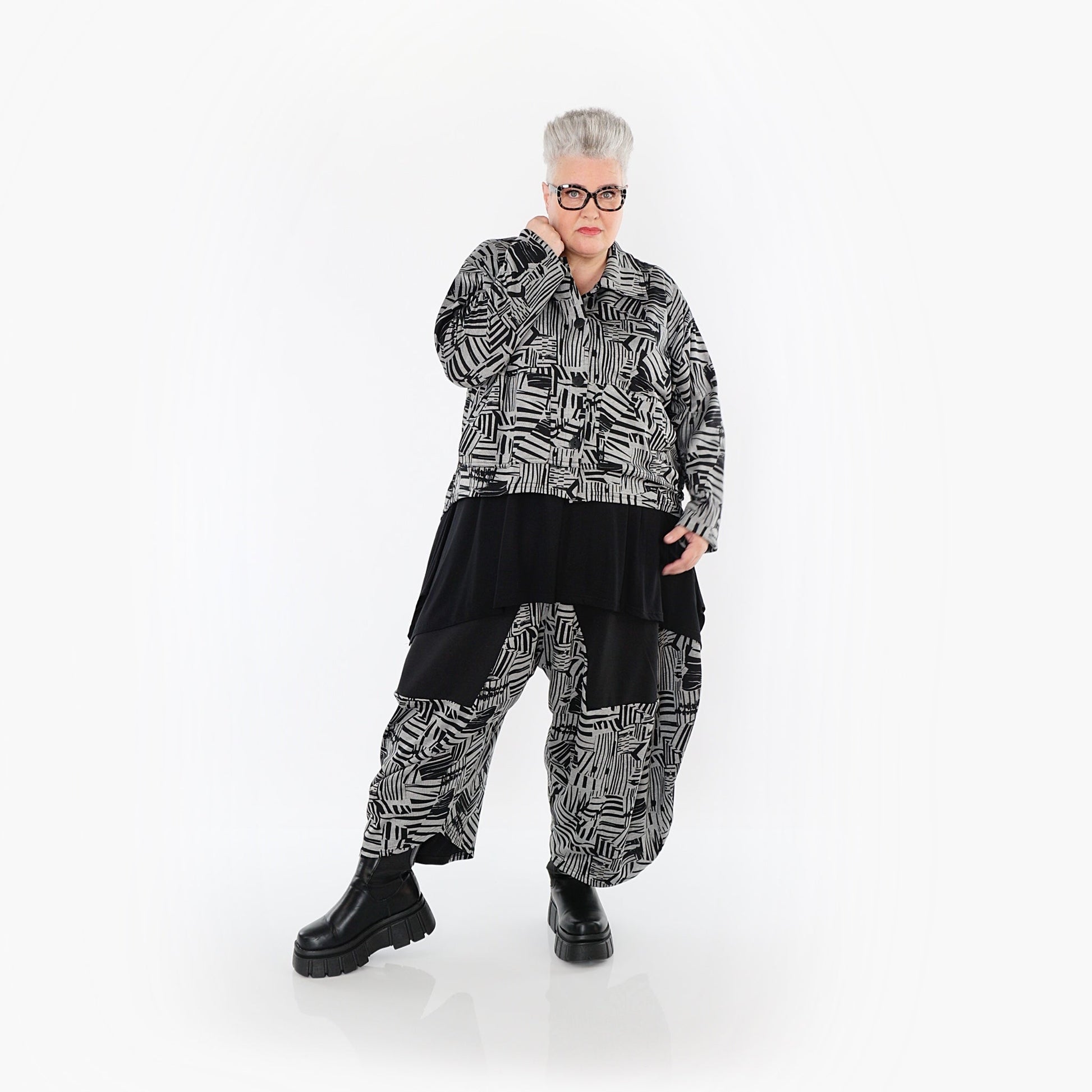 Akh 1014 6883 Trousers Black Grey 11