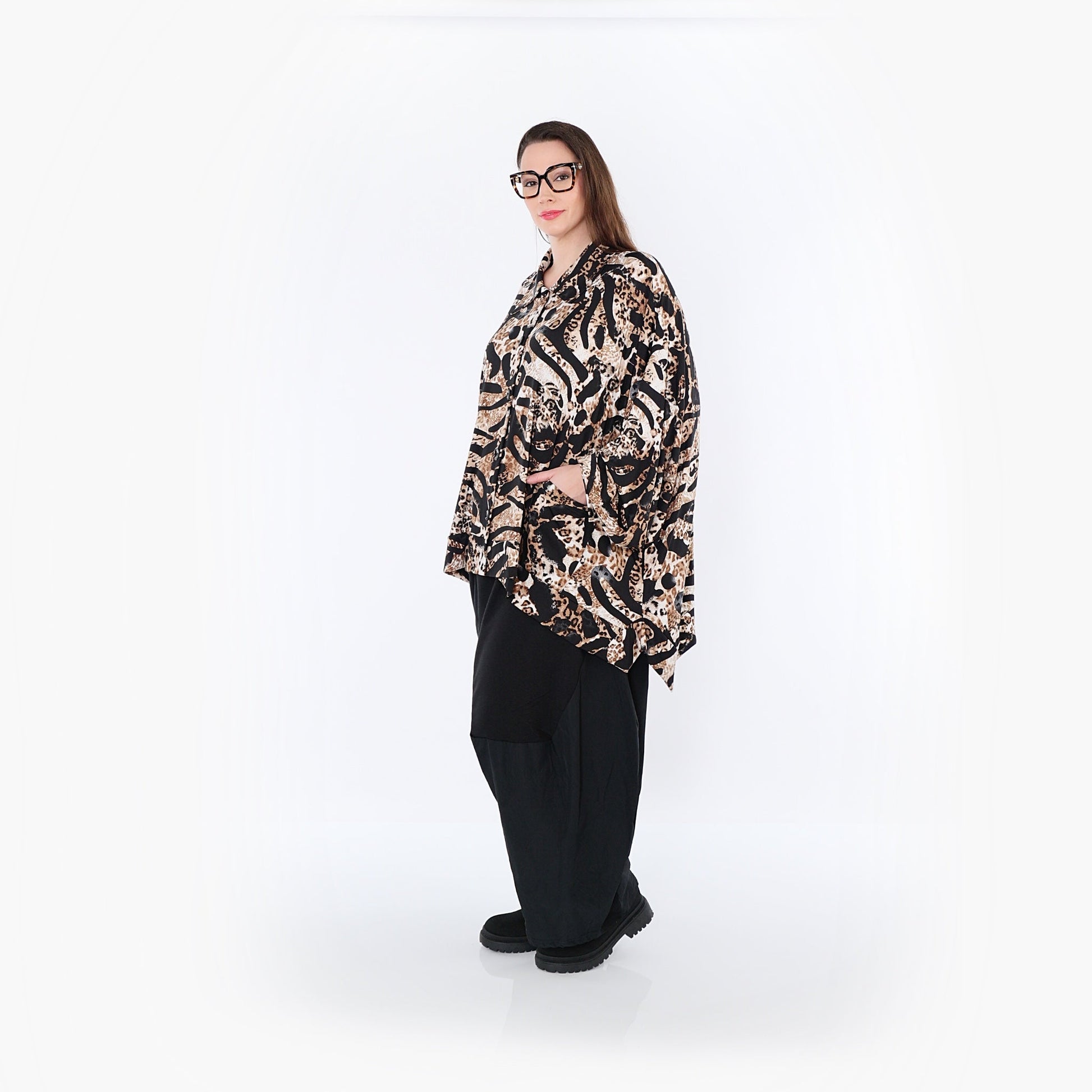 07132 "Cassandra" Blouse – Black