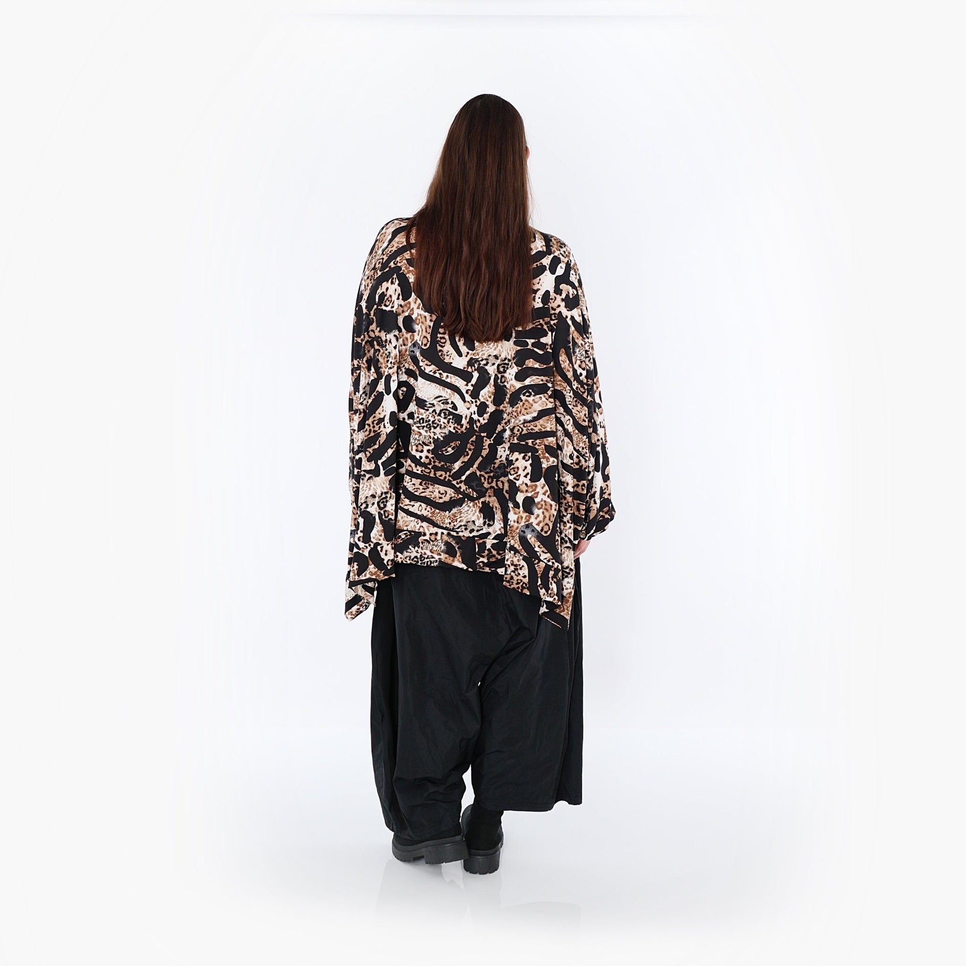 07132 "Cassandra" Blouse – Black