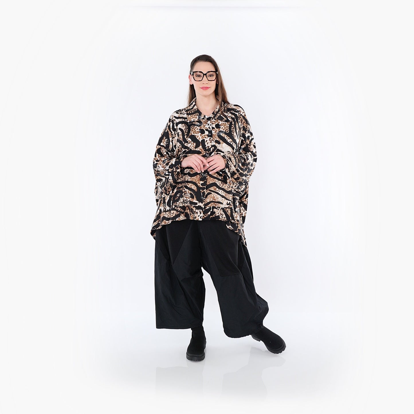 07132 "Cassandra" Blouse – Black