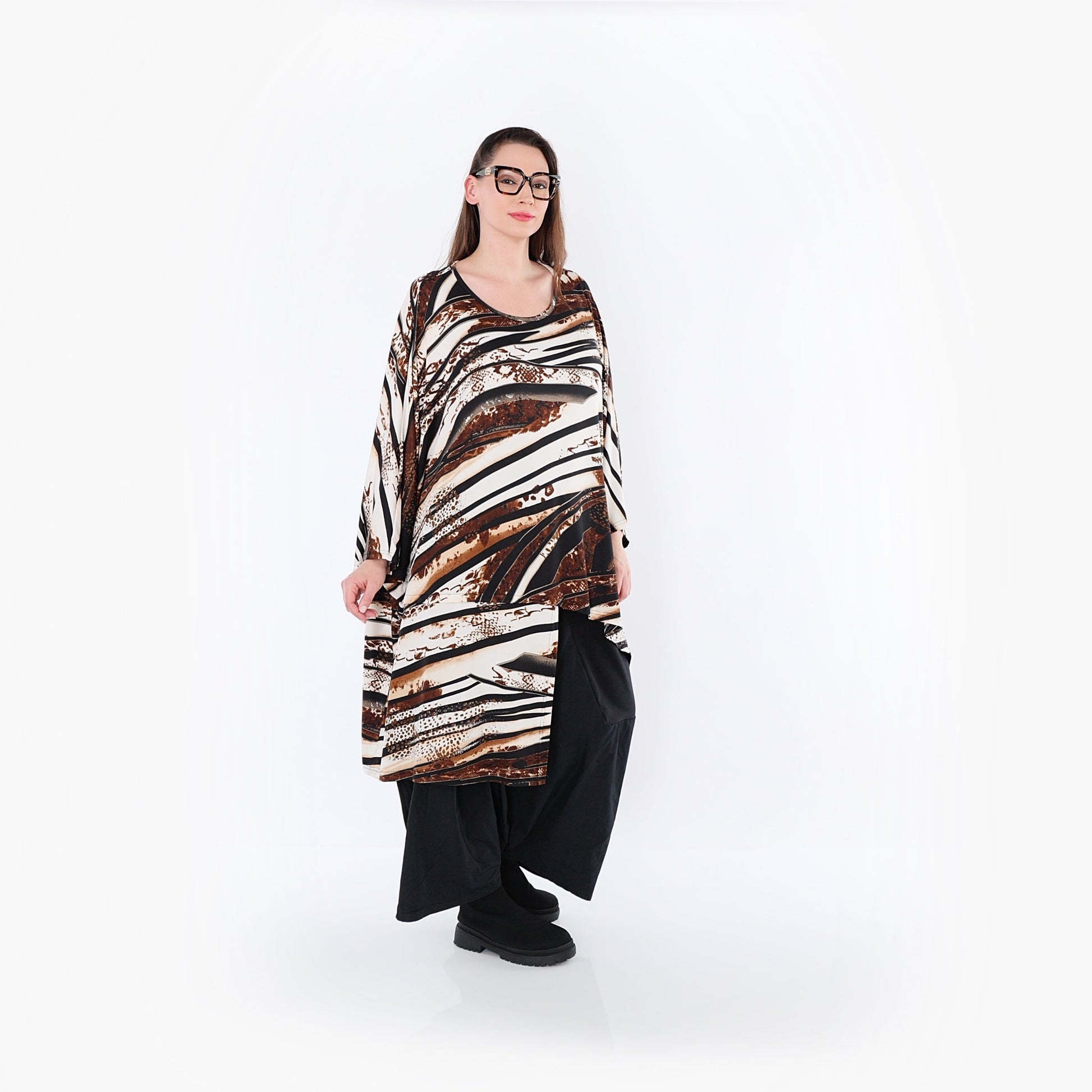 07133 "Delilah" Shirt – Black