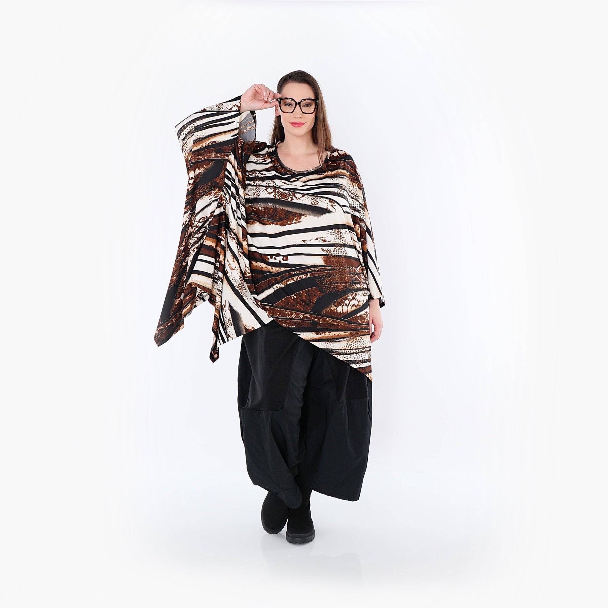 07133 "Delilah" Shirt – Black