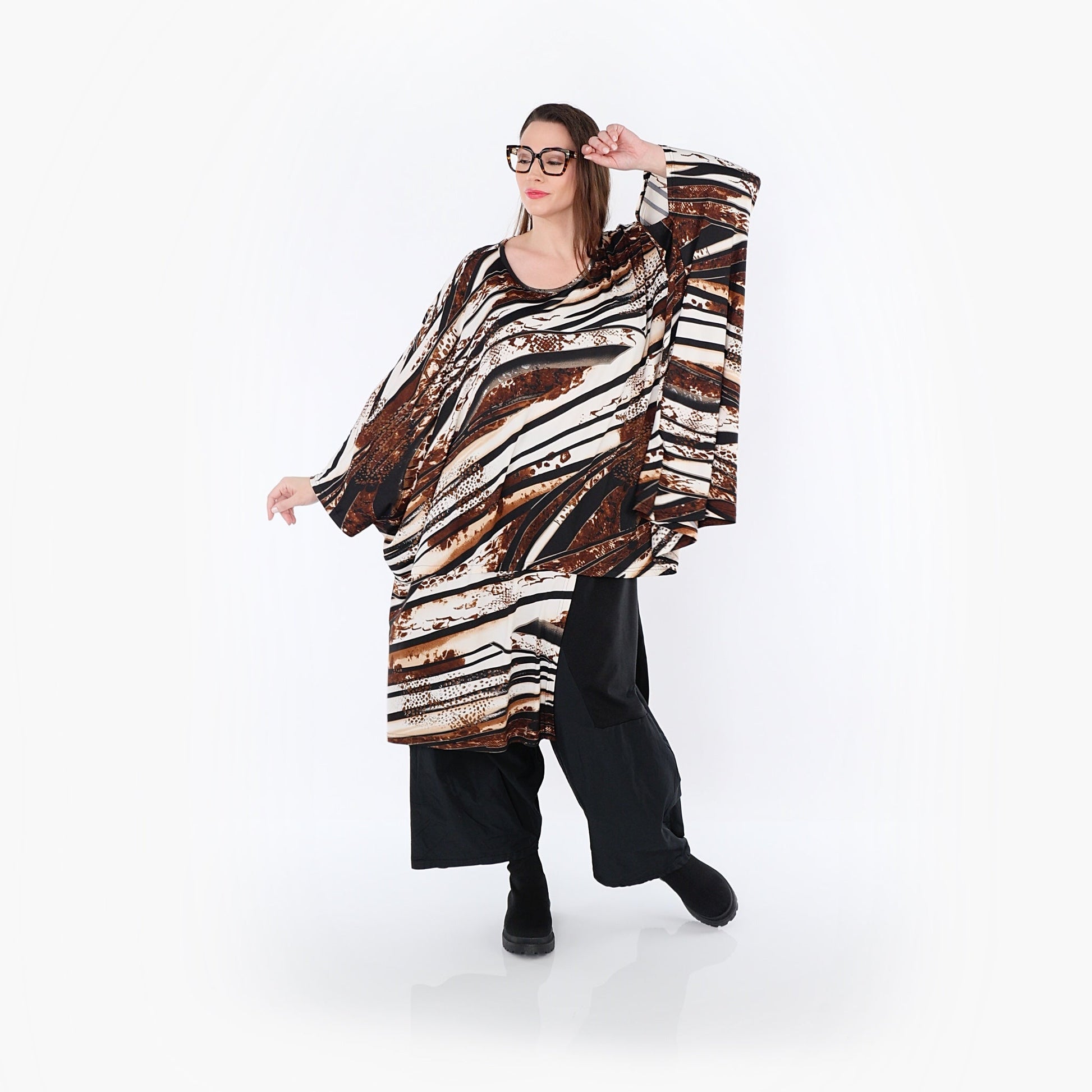 07133 "Delilah" Shirt – Black