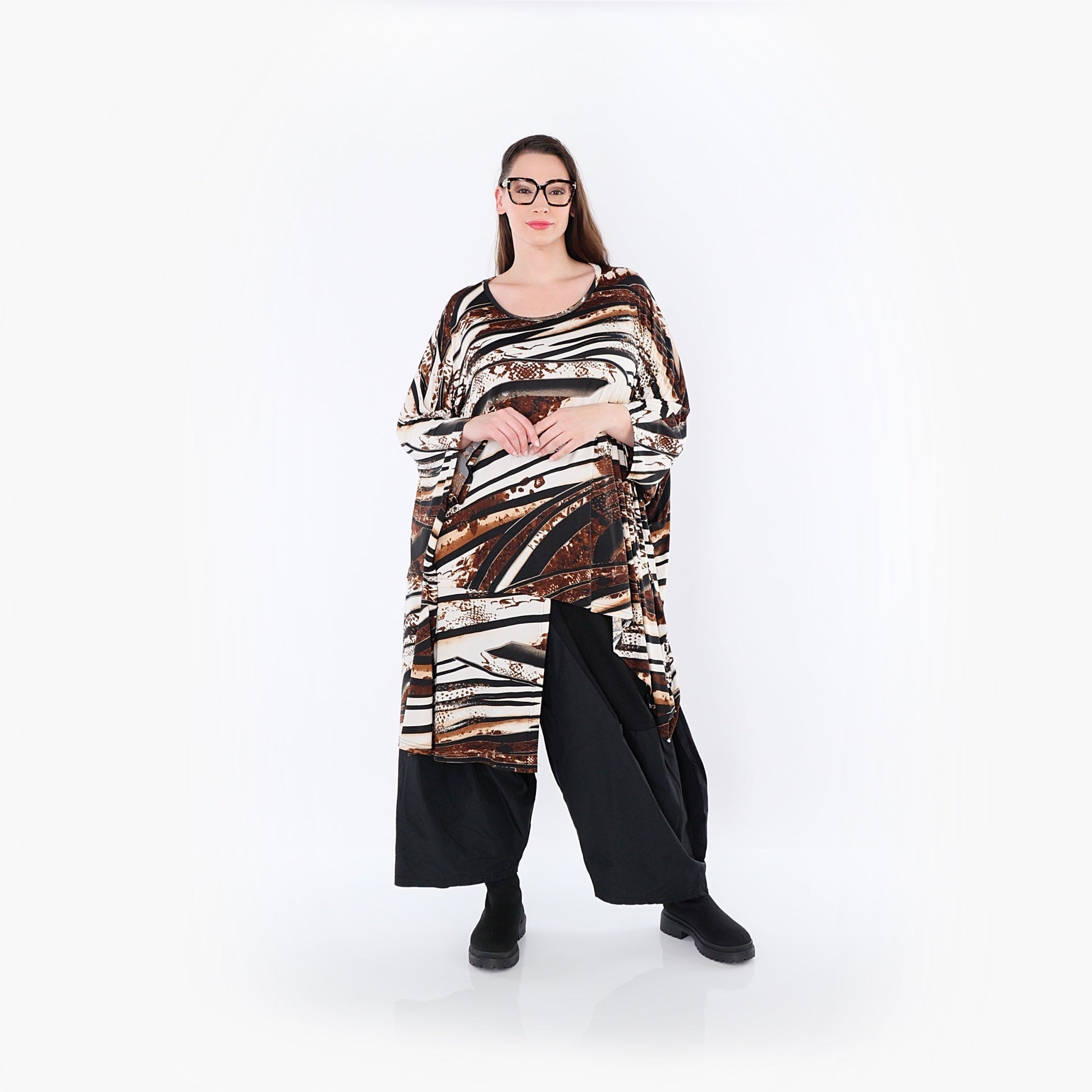 07133 "Delilah" Shirt – Black