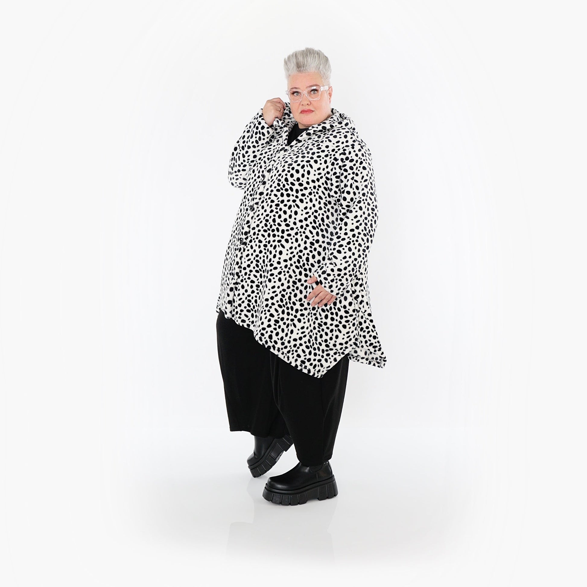 Akh 1527 02030 Jacket White Black 3